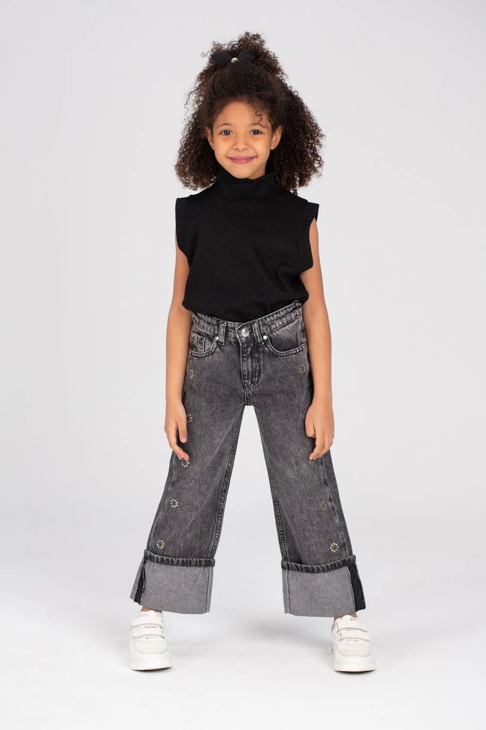 Girl's Used Details Wide Leg Jeans Pants With A Unique Cut - Image 4