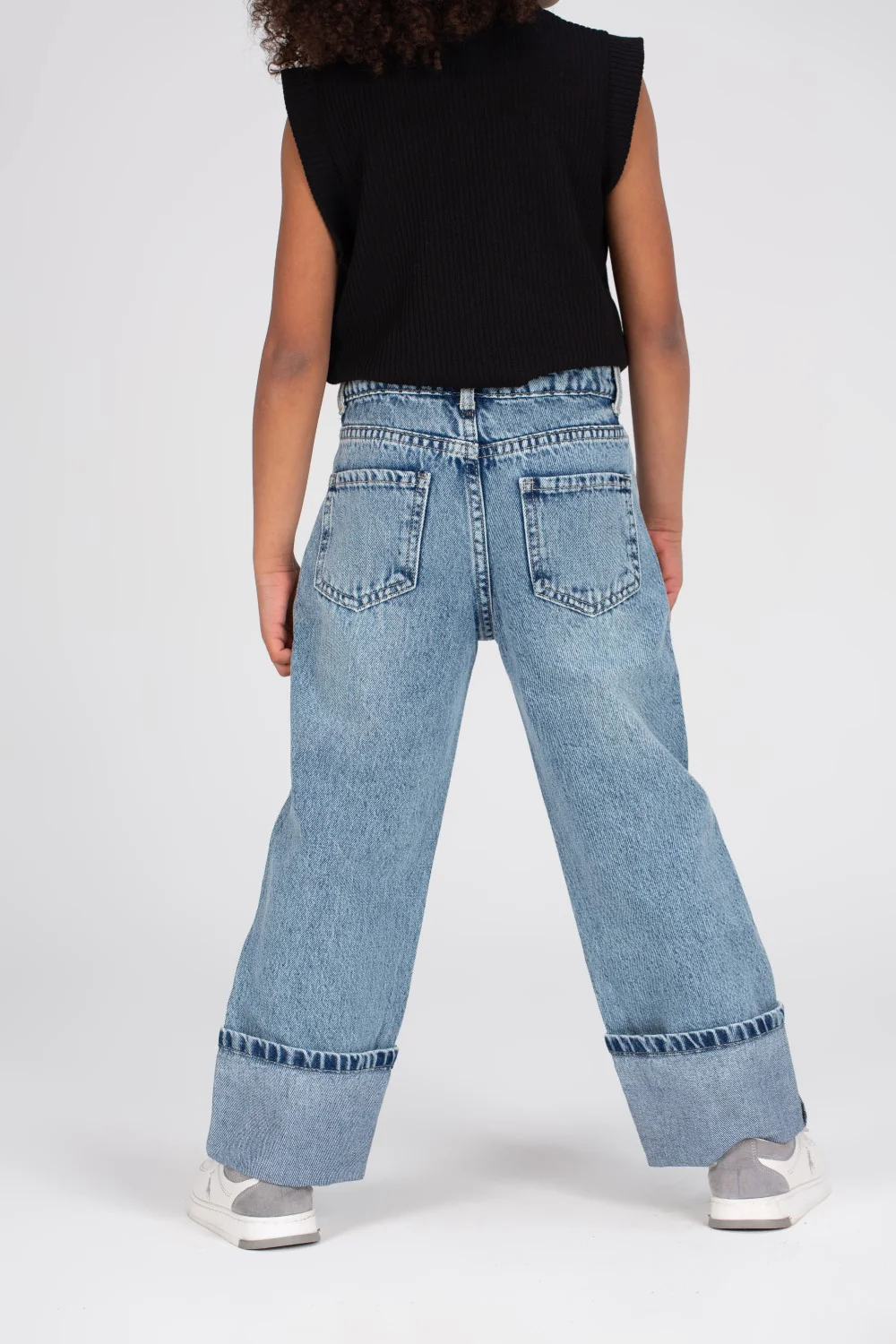 Girl's Used Details Wide Leg Jeans Pants With A Unique Cut - Image 8