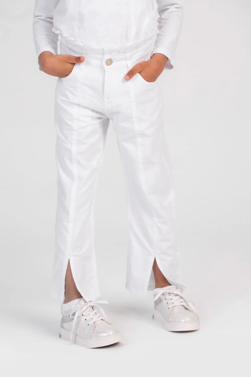 Girl's Used Details Wide Leg Style Gabardines Pants From Casual Outings - Image 13