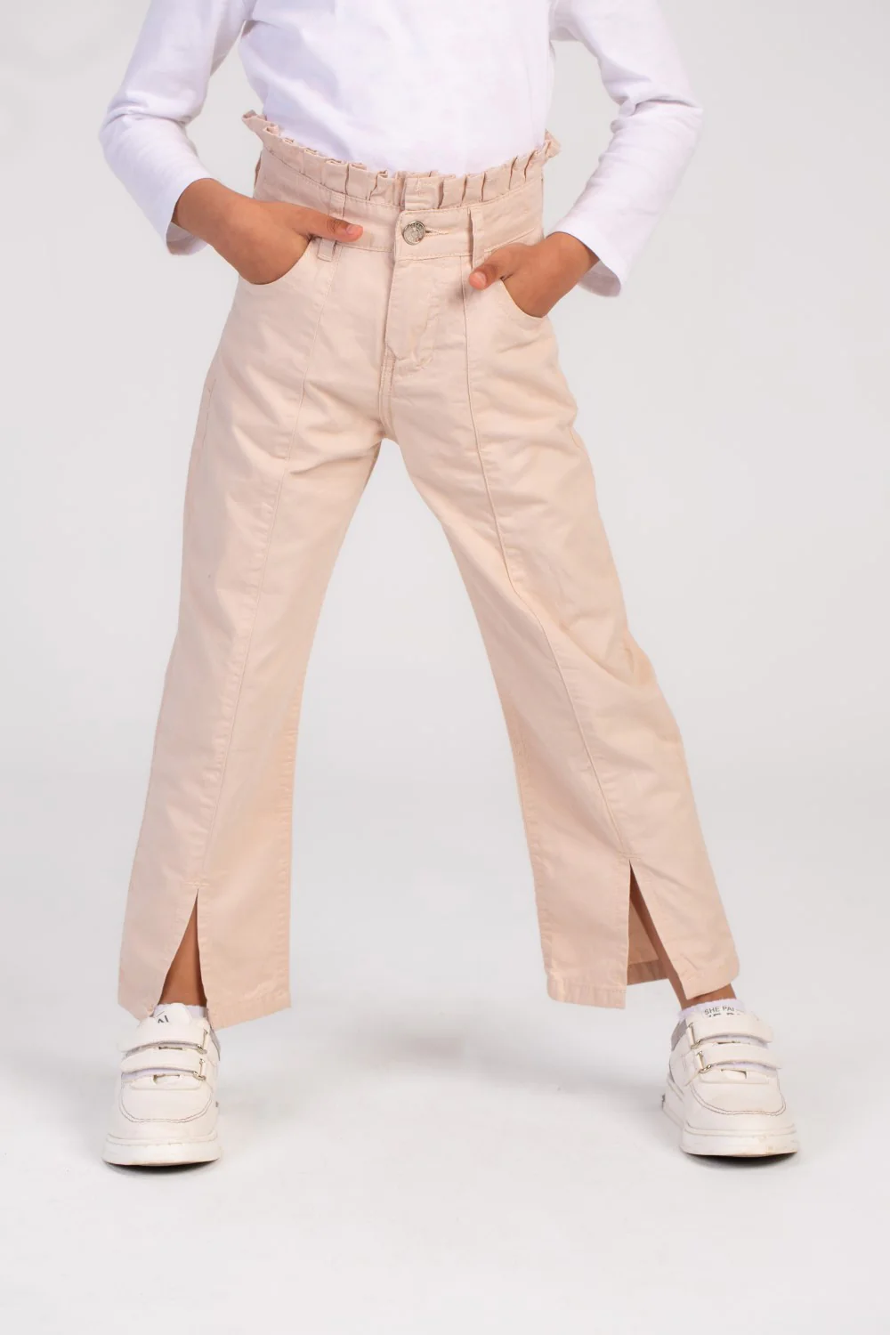 Girl's Used Details Wide Leg Style Gabardines Pants From Casual Outings - Image 3