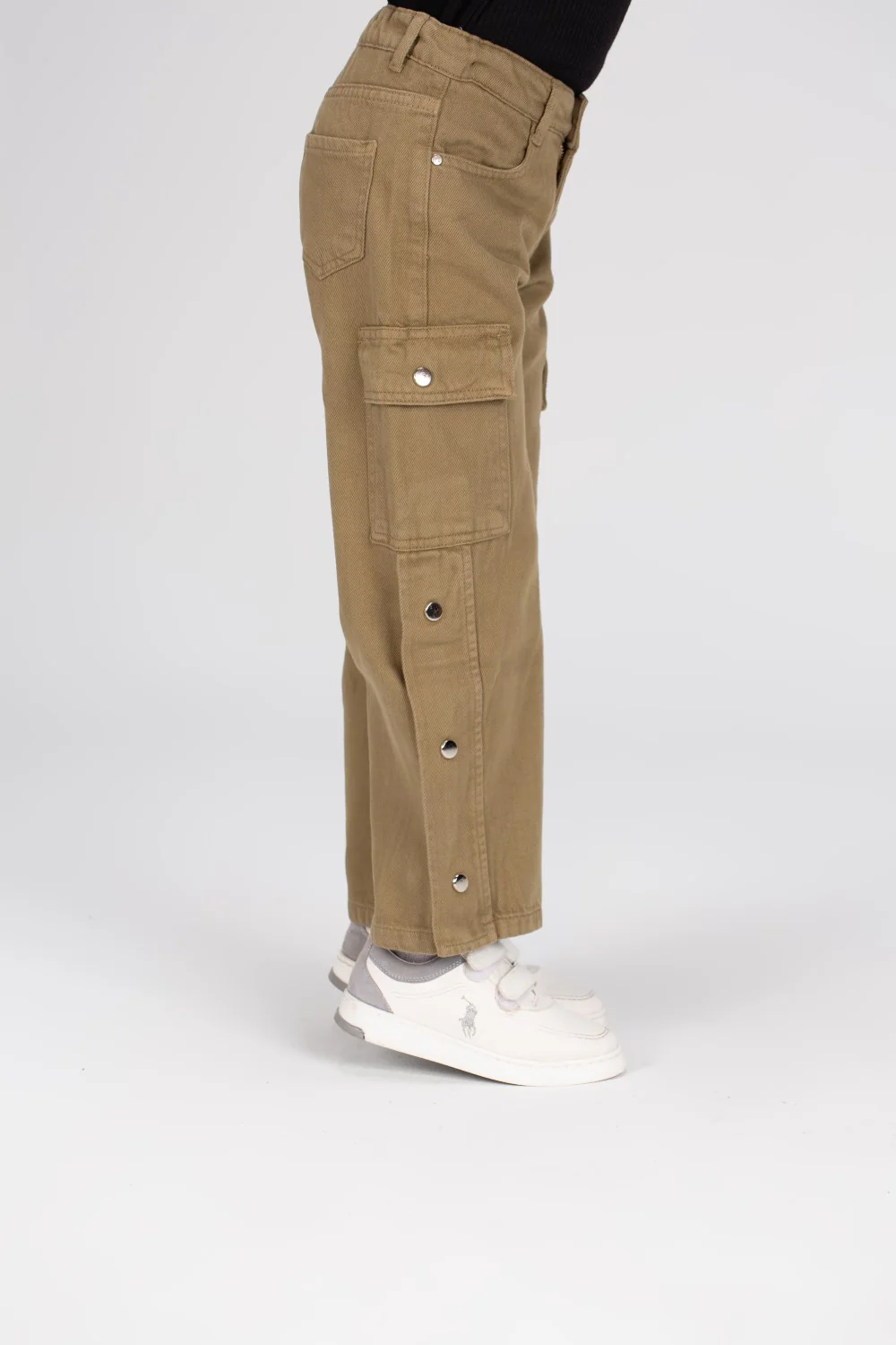 Girl's Used Details Wide Leg Style Gabardines Pants With Unique Cut - Image 7