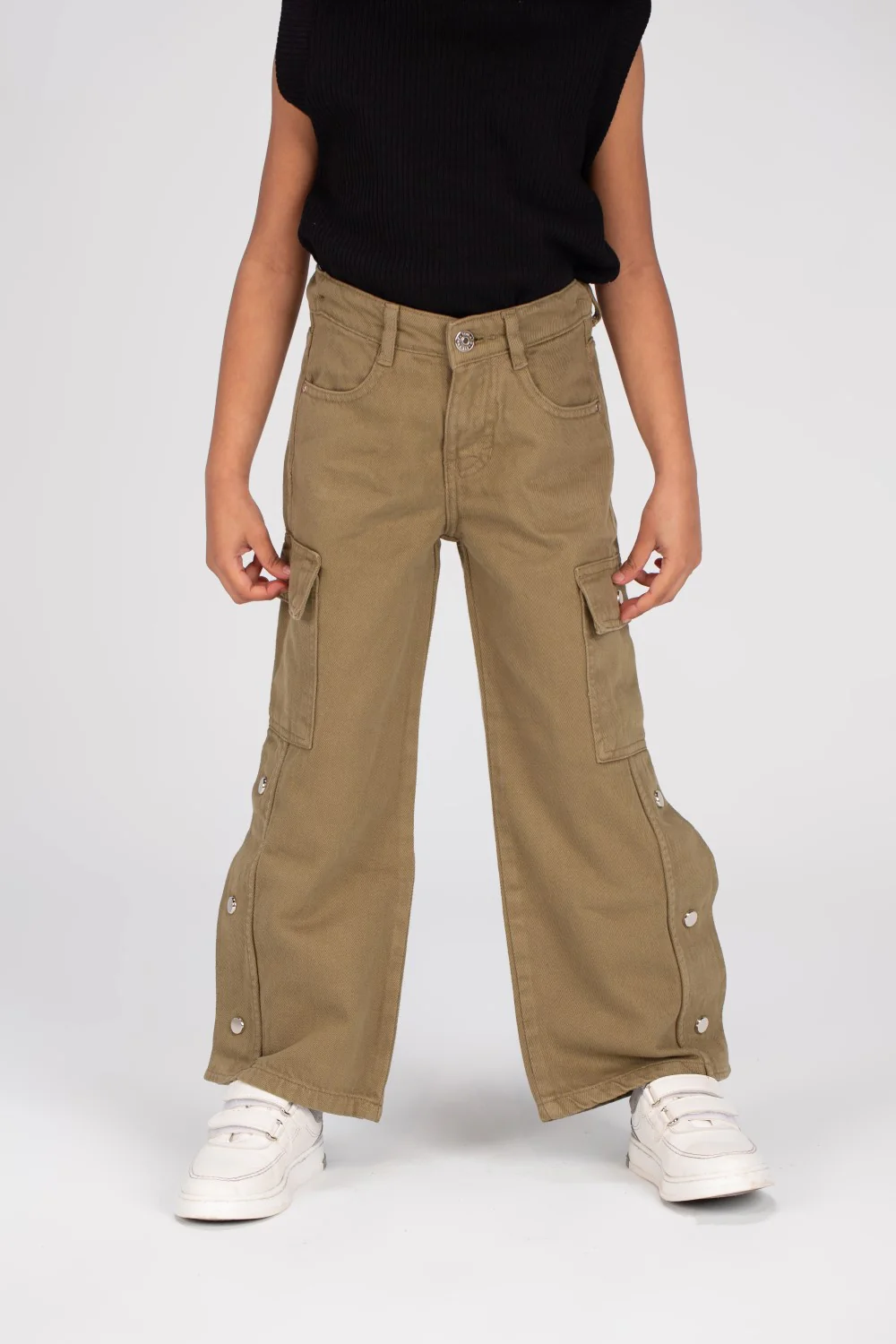Girl's Used Details Wide Leg Style Gabardines Pants With Unique Cut - Image 8