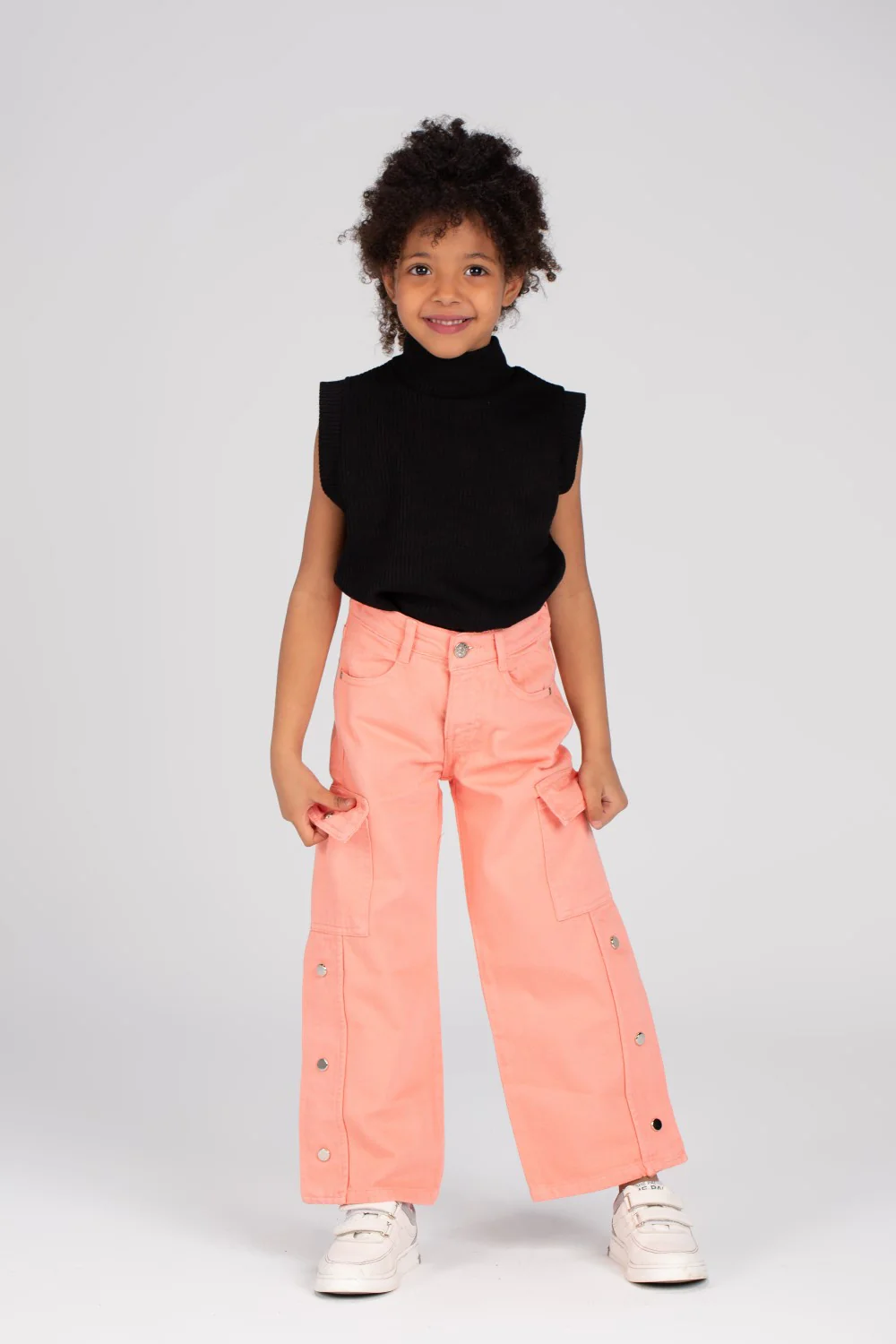 Girl's Used Details Wide Leg Style Gabardines Pants With Unique Cut - Image 9