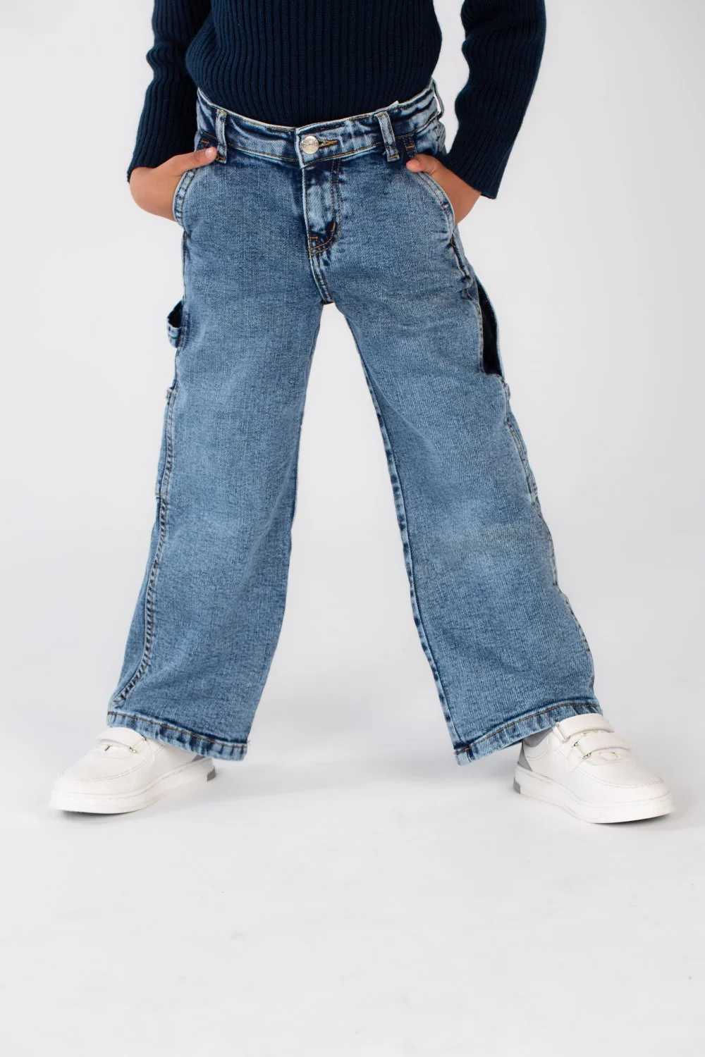 Girl's Used Details Wide Leg Style Jeans Pants With Unique Cut - Image 13