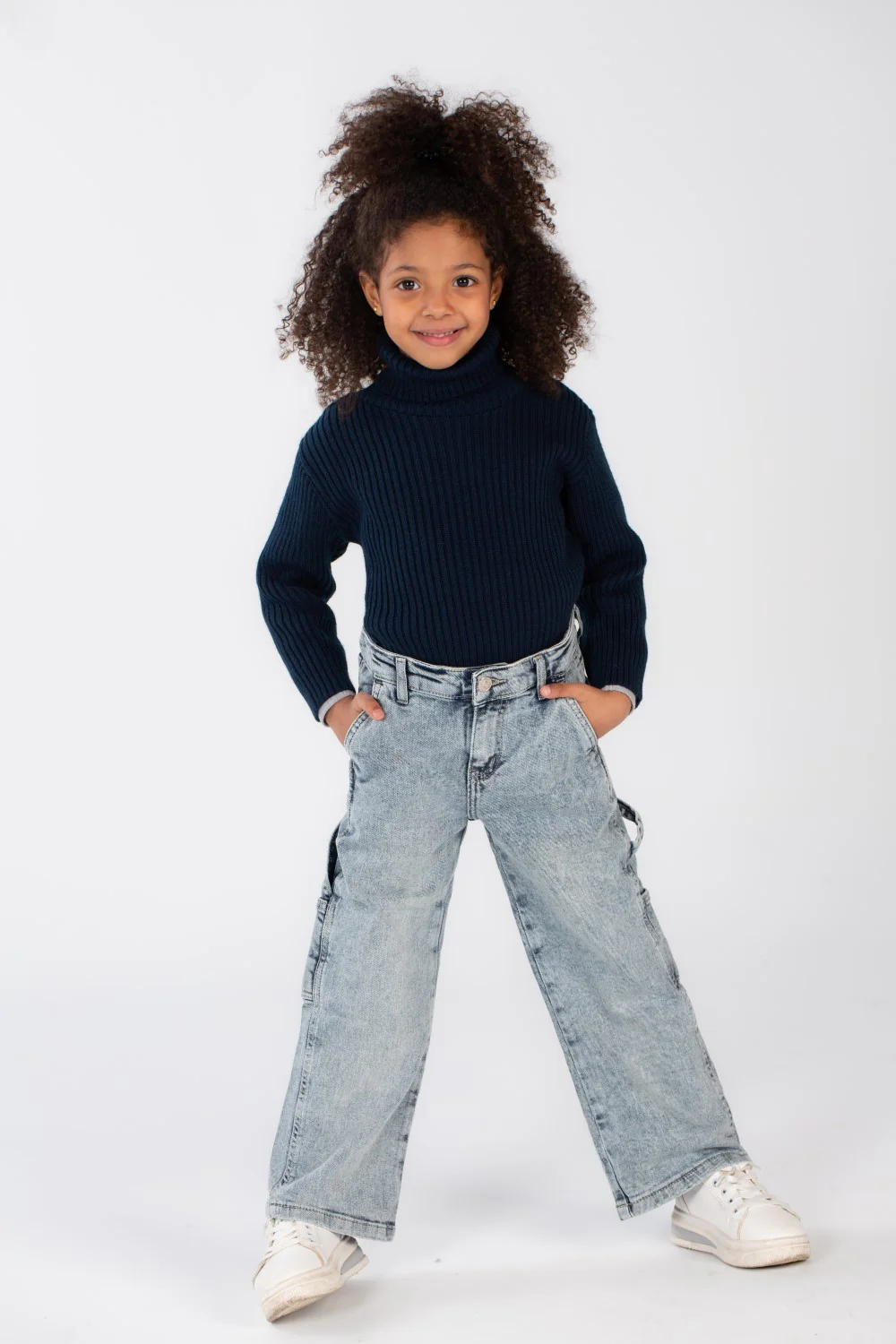 Girl's Used Details Wide Leg Style Jeans Pants With Unique Cut - Image 9