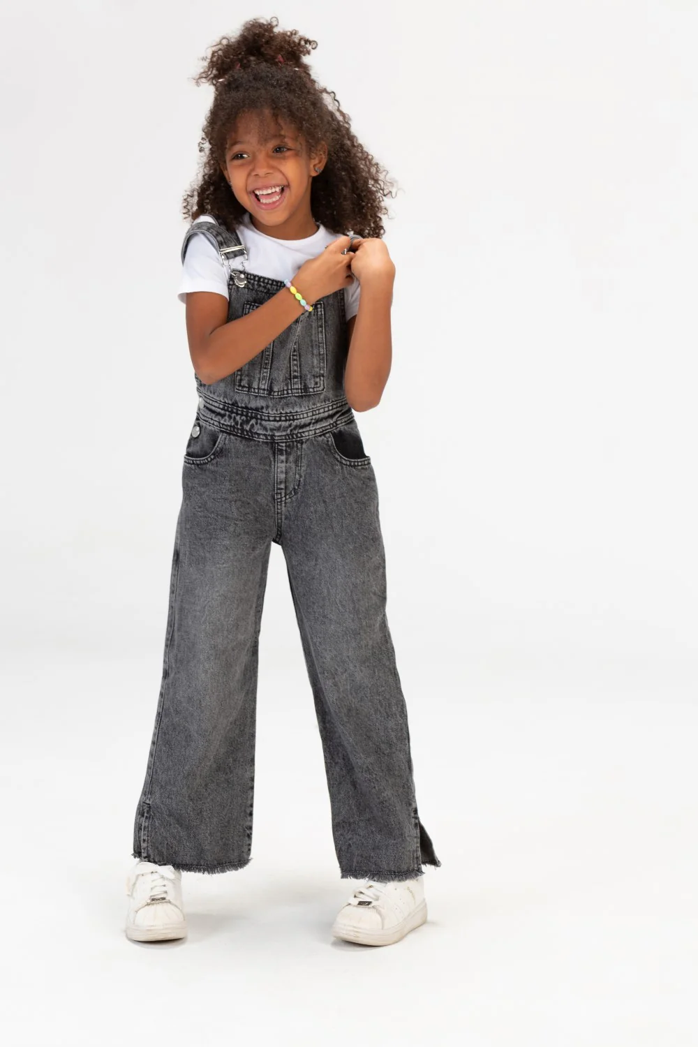 Girls Used Slouchy Jeans Jumpsuit With A Bow Tie At The Back And A Modern Cut - Image 5