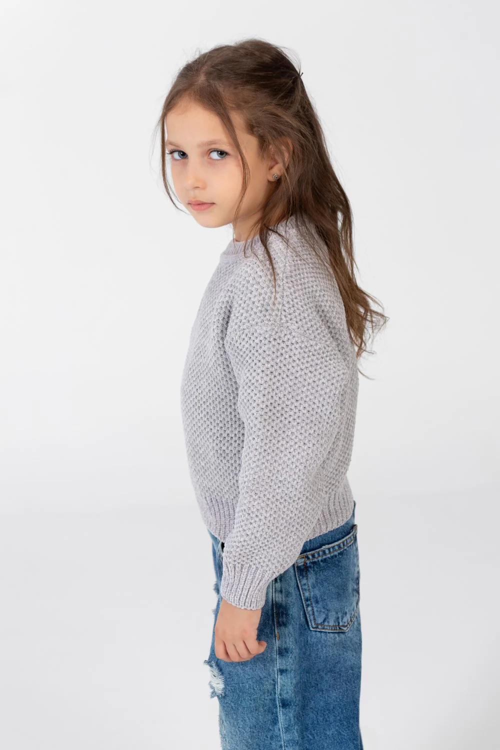 Girl's Velvet Pullover With Round Neck And Long Sleeves - Image 14