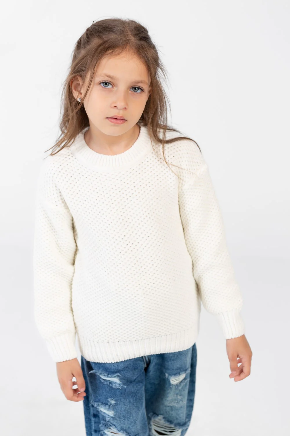 Girl's Velvet Pullover With Round Neck And Long Sleeves - Image 44