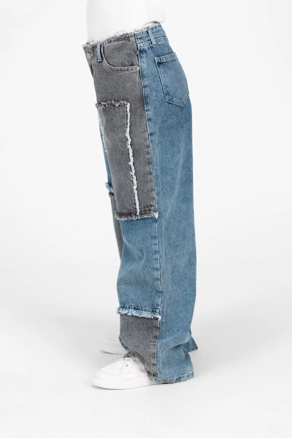 Girl's Wide Leg Half And Half Jeans Pants In A Modern Design - Image 4