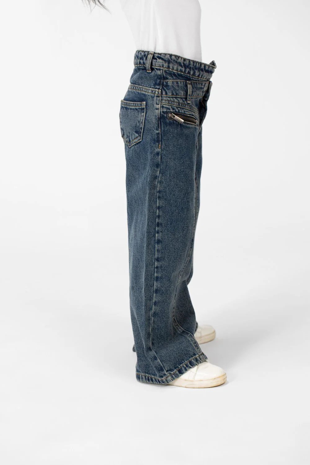 Girl's Wide Leg Jeans Pants With A Modern Side Zipper Pocket - Image 11