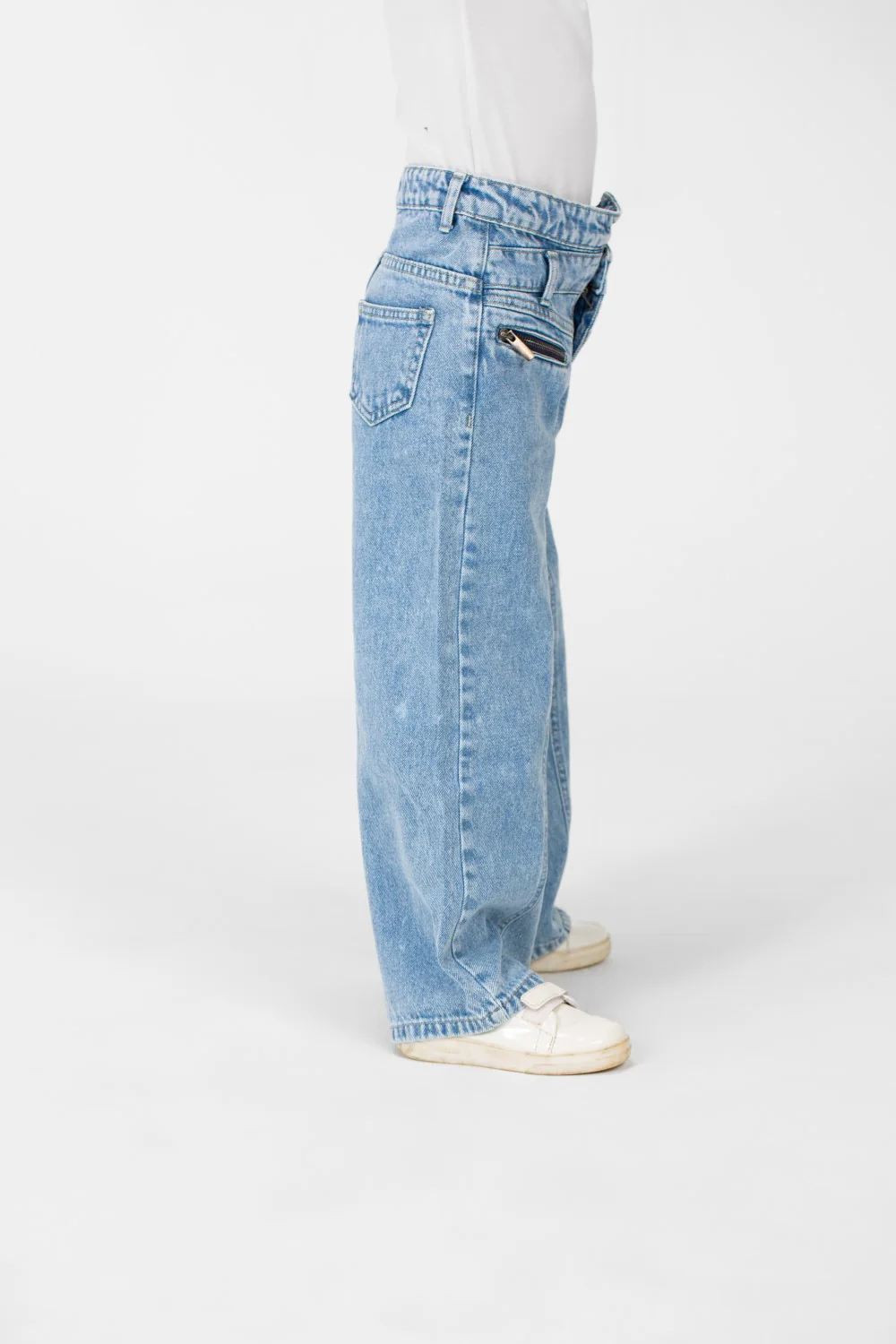 Girl's Wide Leg Jeans Pants With A Modern Side Zipper Pocket - Image 23