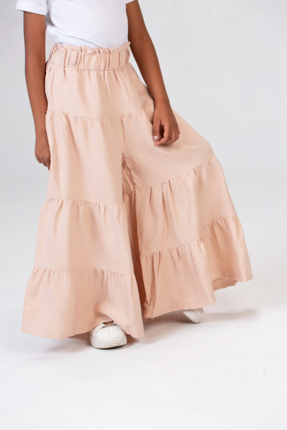 Girls Wide Leg Trousers Made Of Fabric With Ruffles And Elastic In The Middle - Image 7