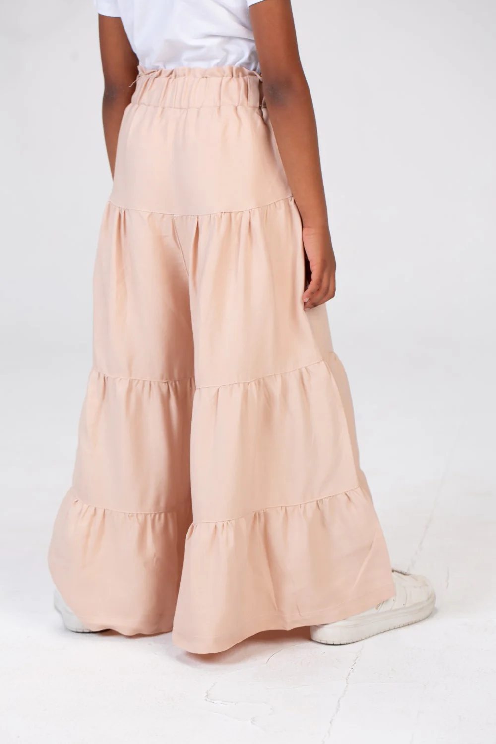 Girls Wide Leg Trousers Made Of Fabric With Ruffles And Elastic In The Middle - Image 8