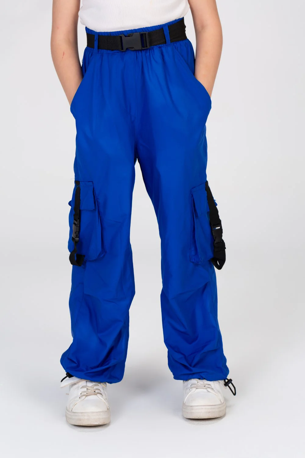 Girls Wide Leg Waterproof Trousers With A Belt At The Waist And Pockets In A Modern Fit - Image 5