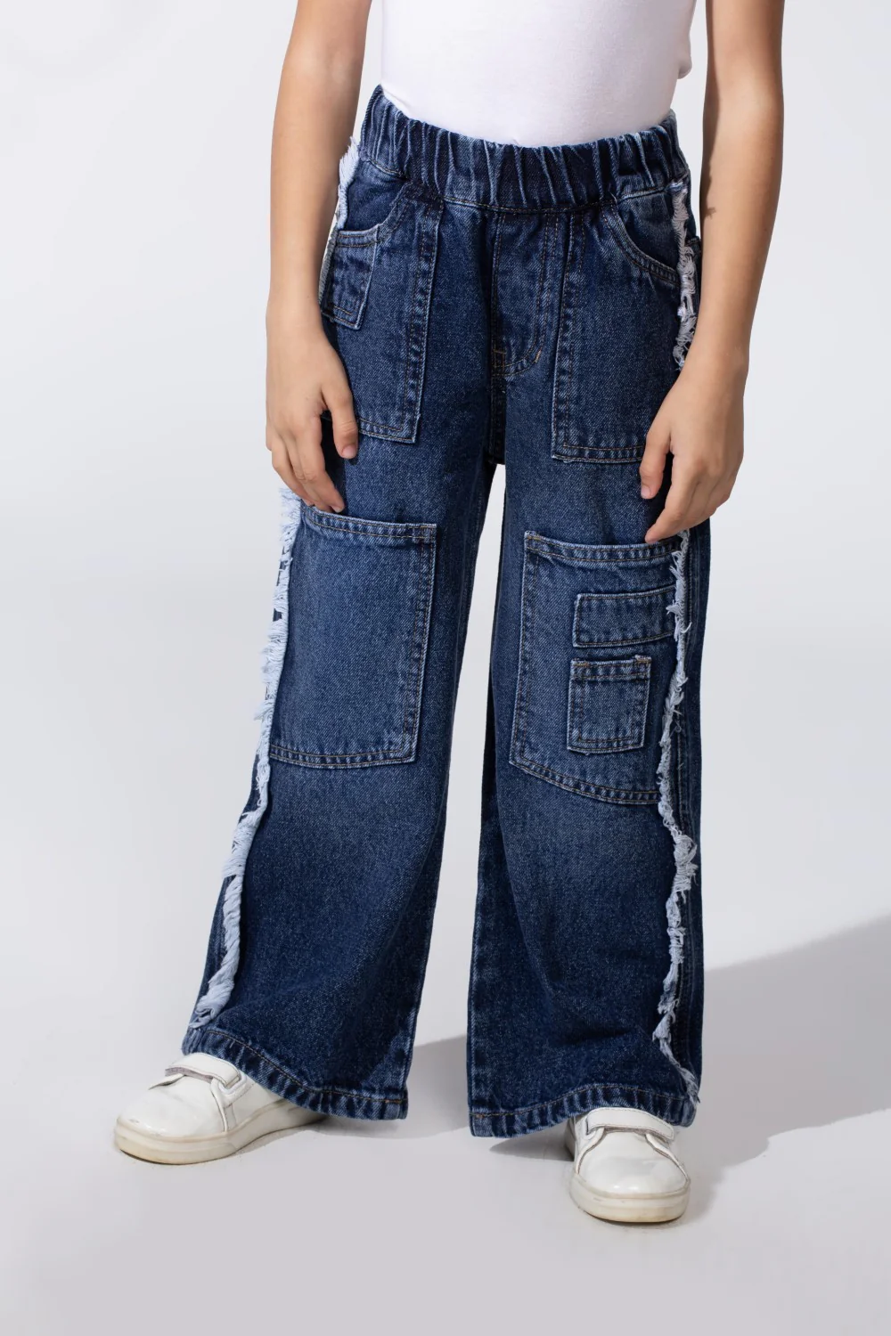 Girl's Wide-Leg With Comfy Elastic Waistband Detailed With Pockets Unique Frayed-Edge On Sides Casual Denim Jeans - Image 5