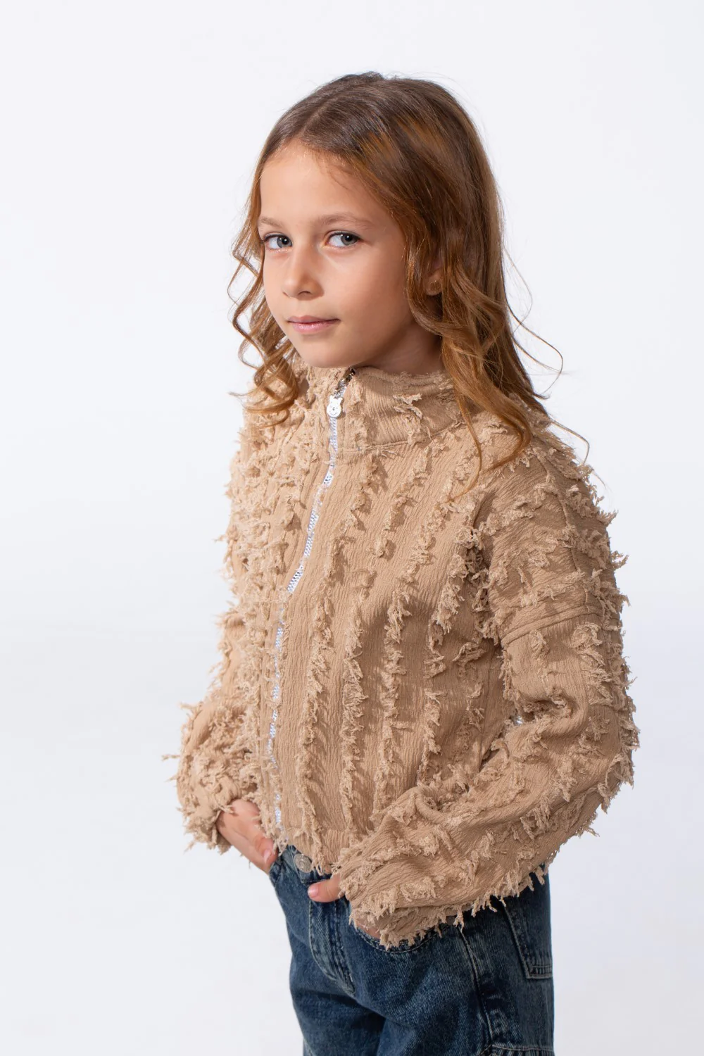 Girl's Winter Textured Fabric Zipper Slim Fit Shirt In A Modern Design - Image 3