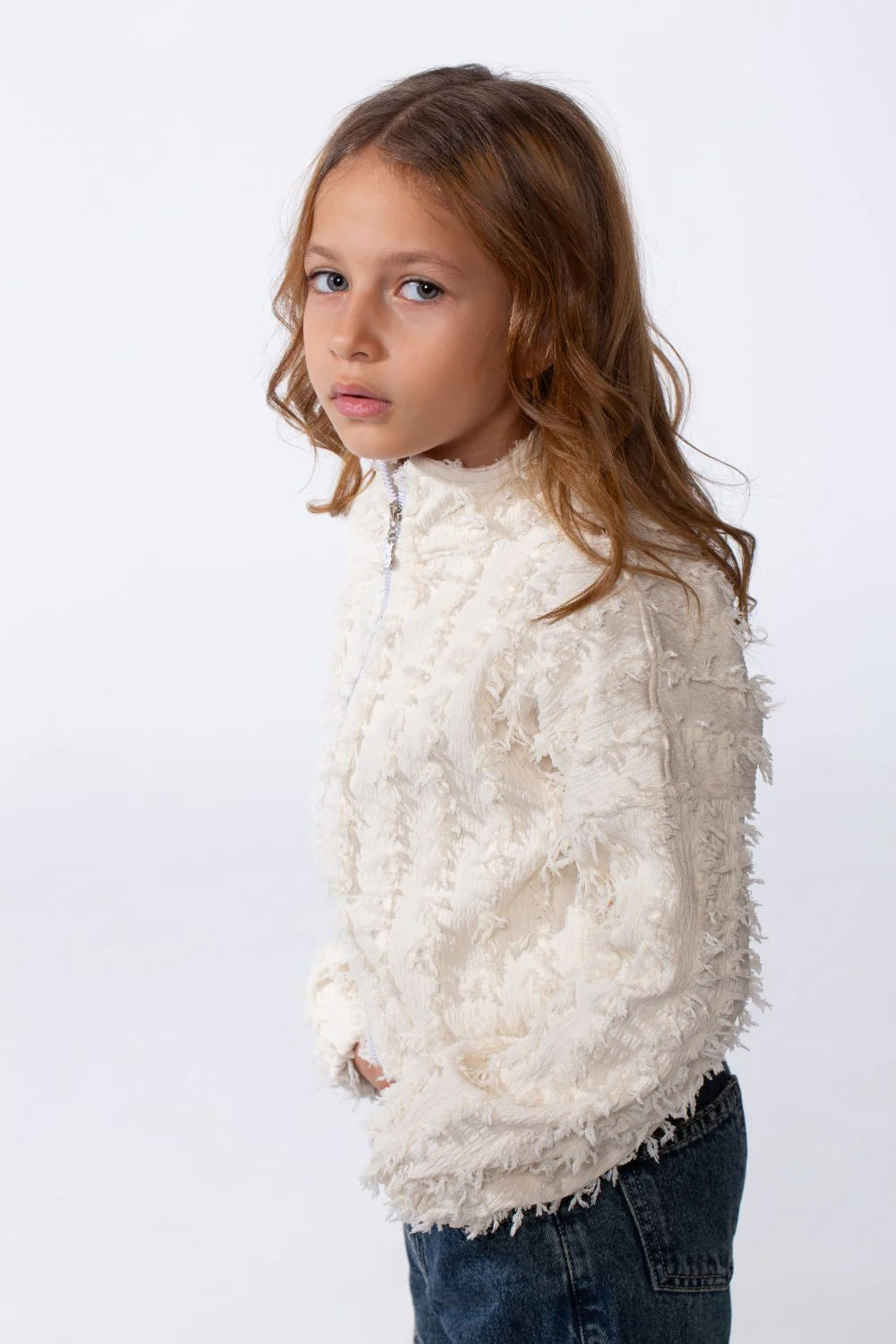 Girl's Winter Textured Fabric Zipper Slim Fit Shirt In A Modern Design - Image 7