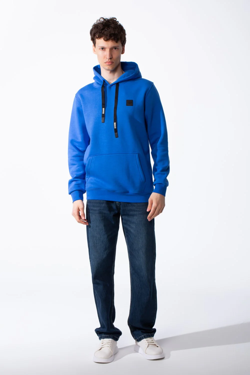 Man's Minimalist Design Detailed Slim Fit Sweatshirt Chest Brand Patch Kangaroo Pocket Ribbed Trimmings - Image 11
