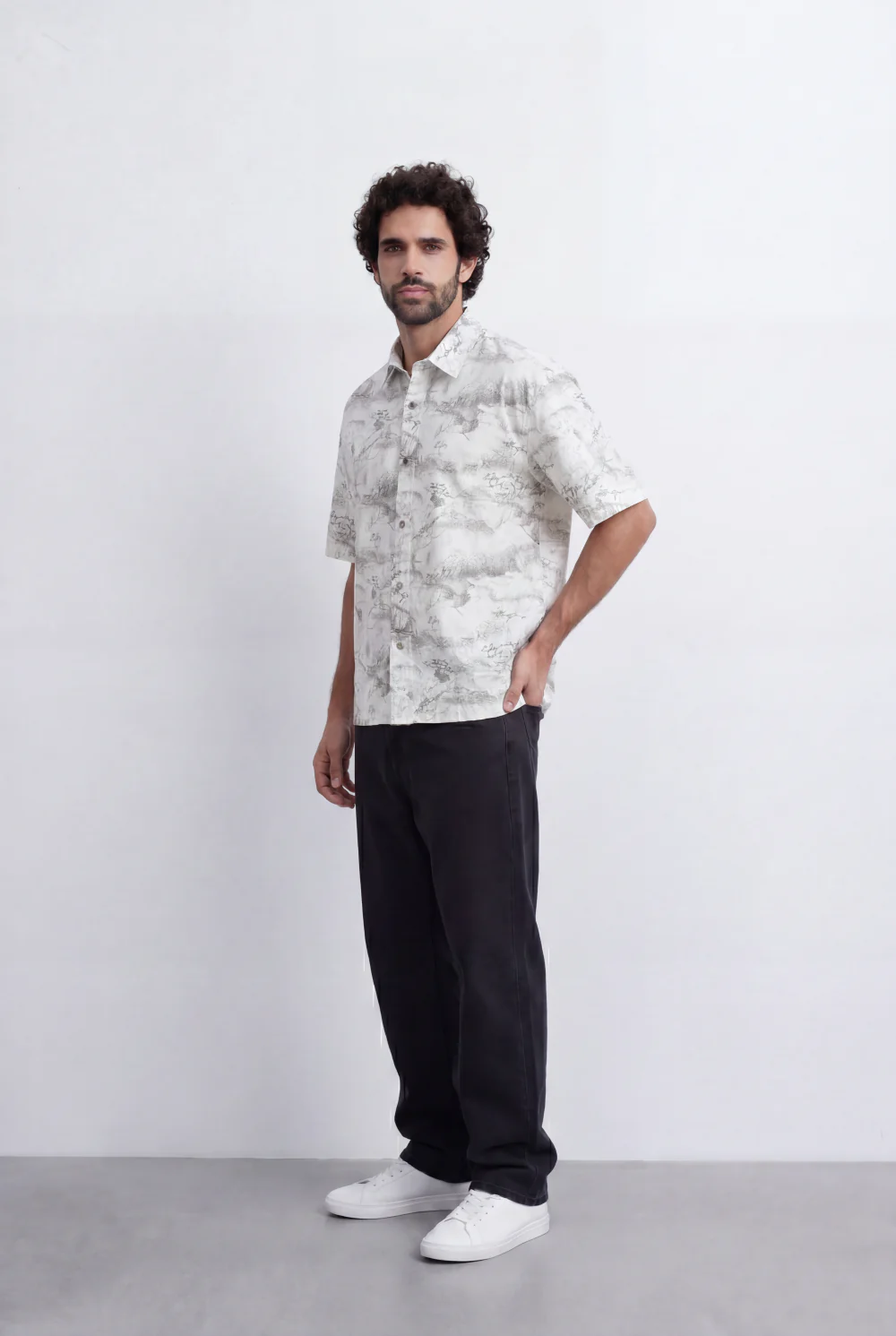 Men’s Tomato Store Abstract Marble Shirt Fluid Sketch Print Lightweight Camp Collar Design - Image 9