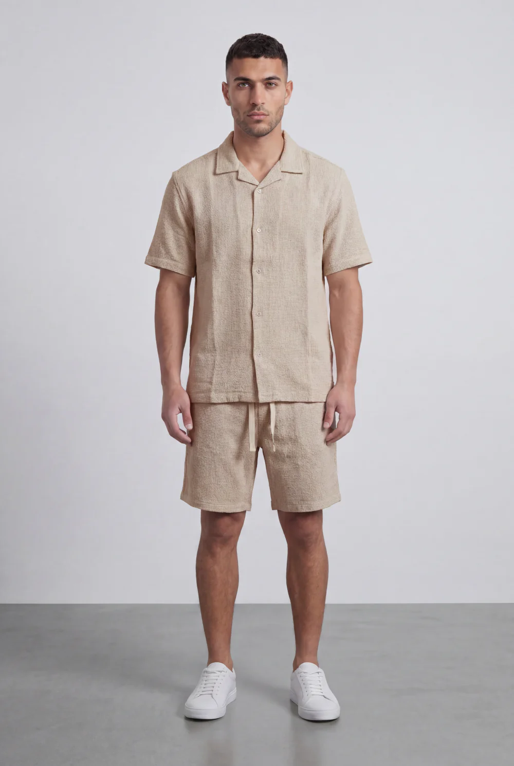 Men’s Tomato Store Airy Knit Resort Co-Ord Open Collar Textured Surface Button Front Regular Fit Outfit - Image 9