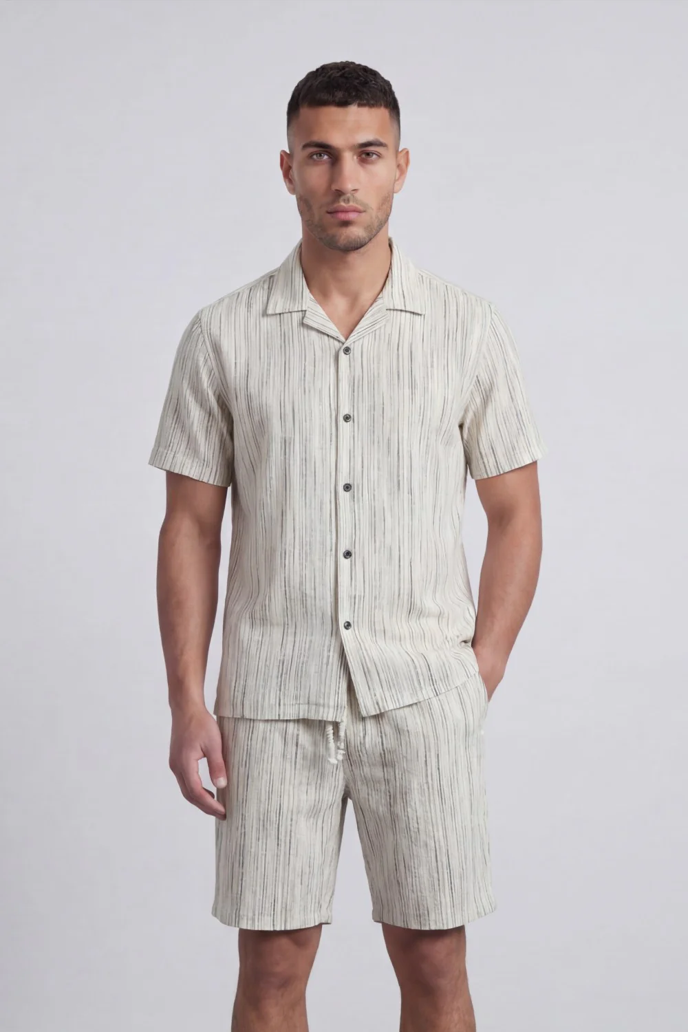 Men’s Tomato Store Crinkle Texture Resort Set With Camp Collar Regular Fit Outfit - Image 5
