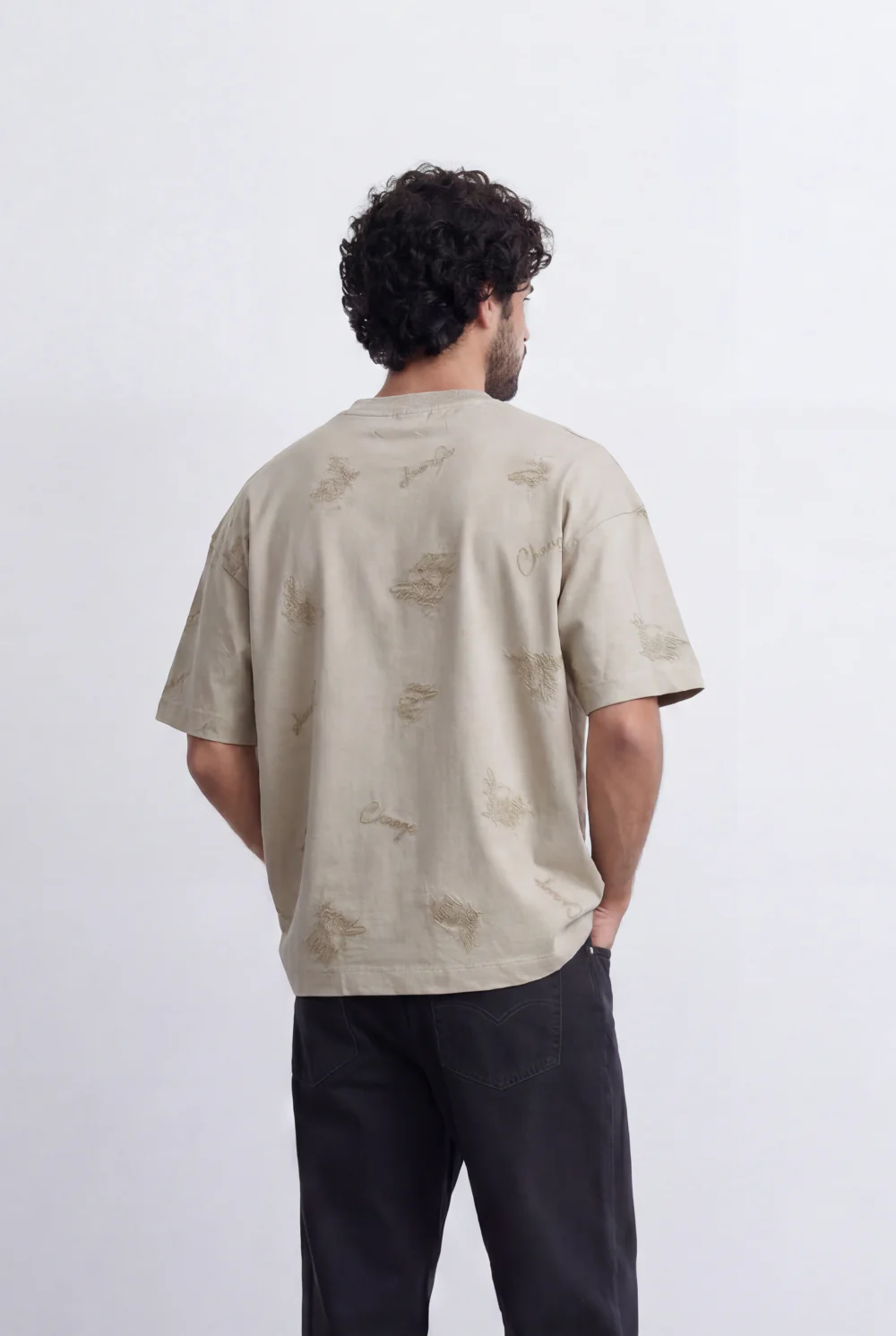 Men’s Tomato Store Embroidered Sketch T-Shirt Tonal Hand Drawn Artwork Detail Relaxed Fit - Image 2