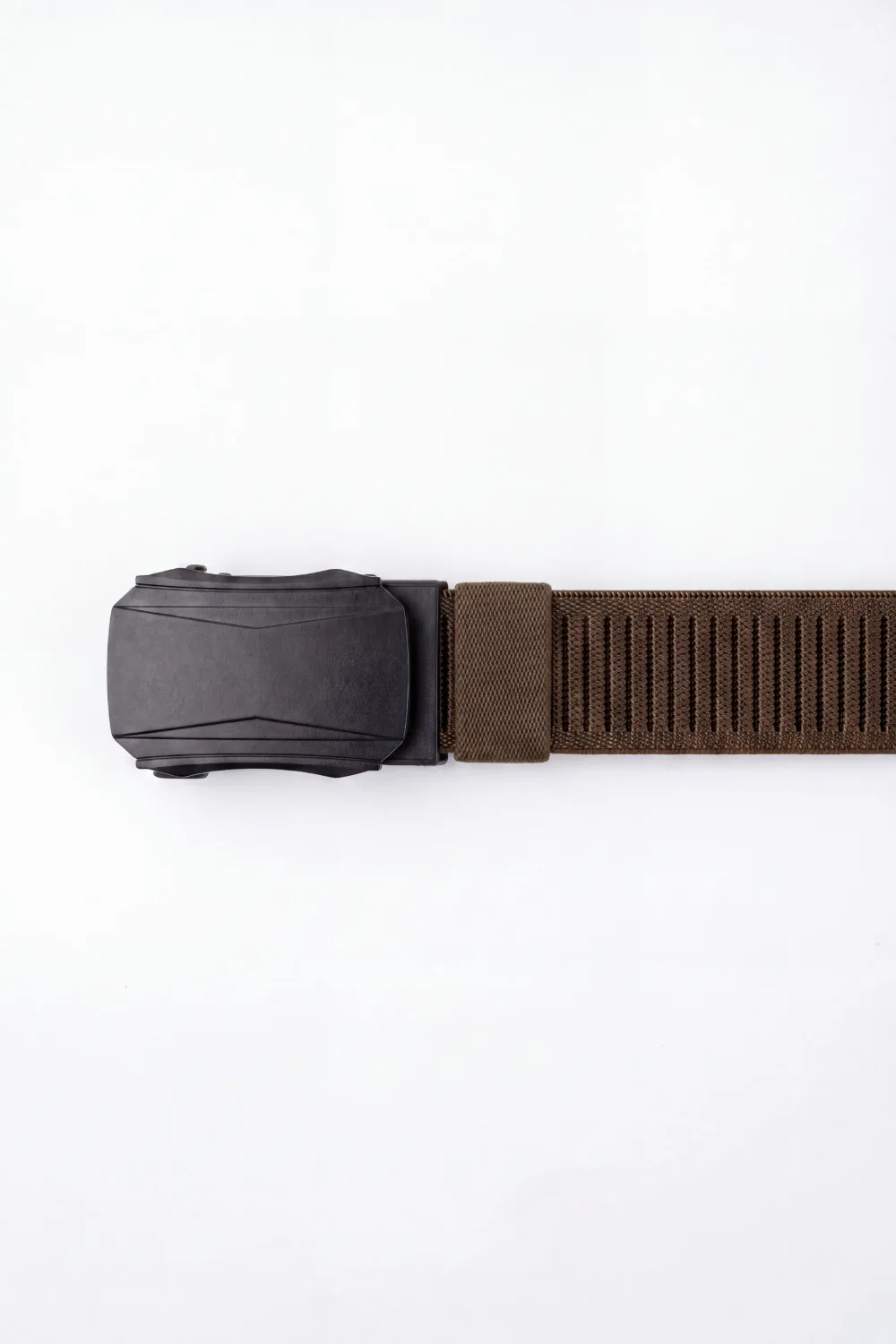 Men’s Tomato Store Faceted Buckle Web Belt With Stretch Woven Strap Push Lock Closure - Image 9