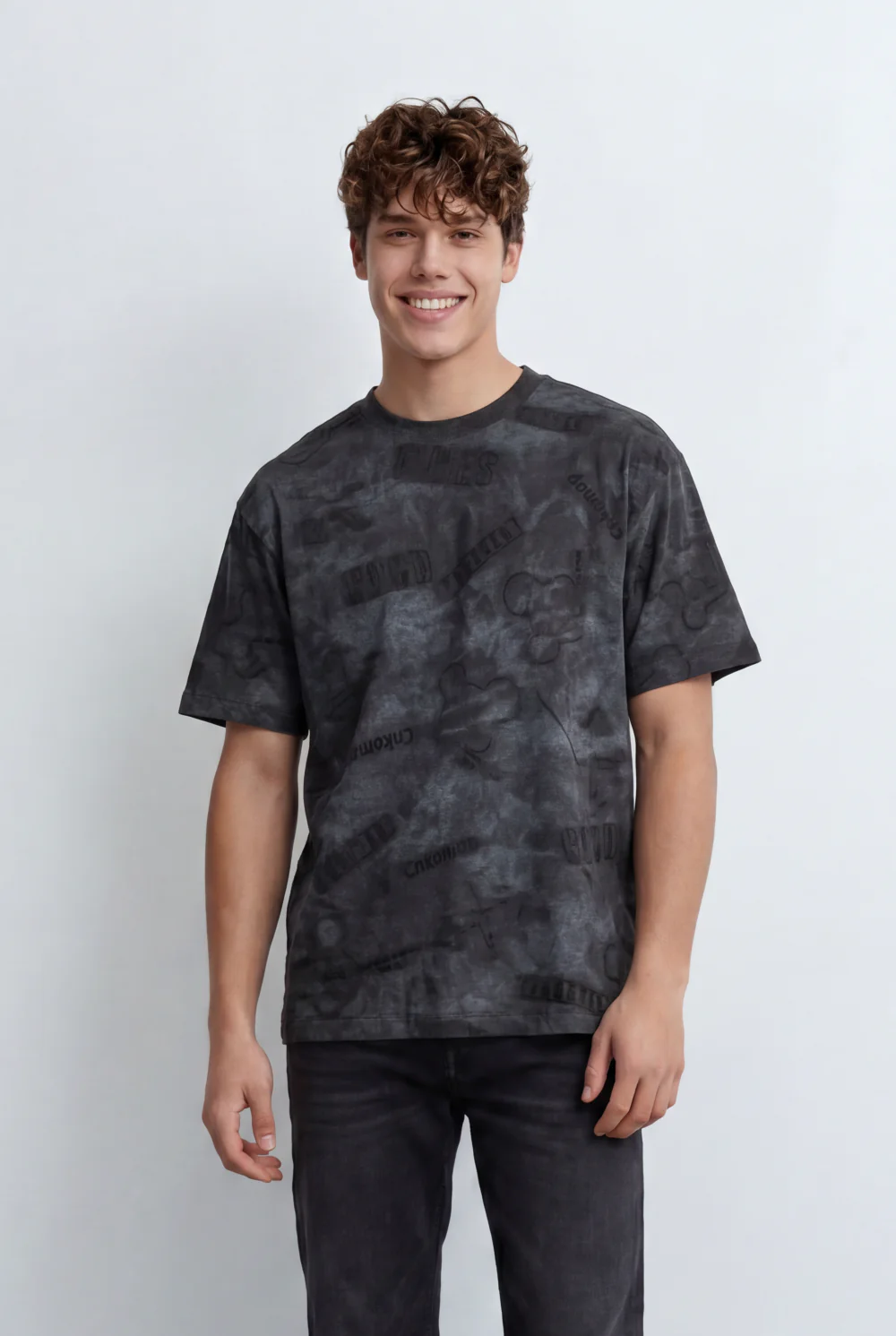 Men’s Tomato Store Graphic T-Shirt Tonal All Over Print Cloud Wash Finish Relaxed Fit