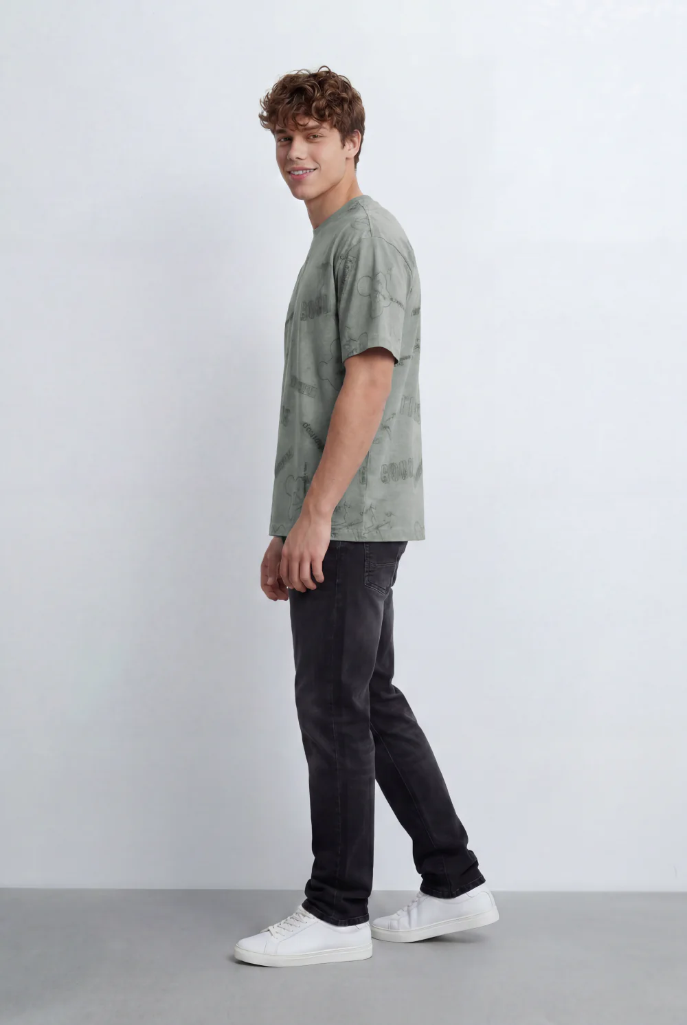 Men’s Tomato Store Graphic T-Shirt Tonal All Over Print Cloud Wash Finish Relaxed Fit - Image 8