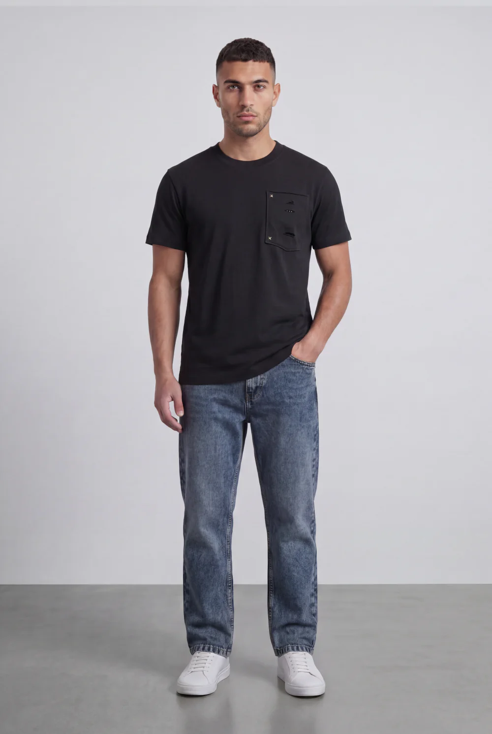 Men’s Tomato Store Pocket T-Shirt Distressed Chest Pocket Detail Clean Minimal Design Regular Fit - Image 3
