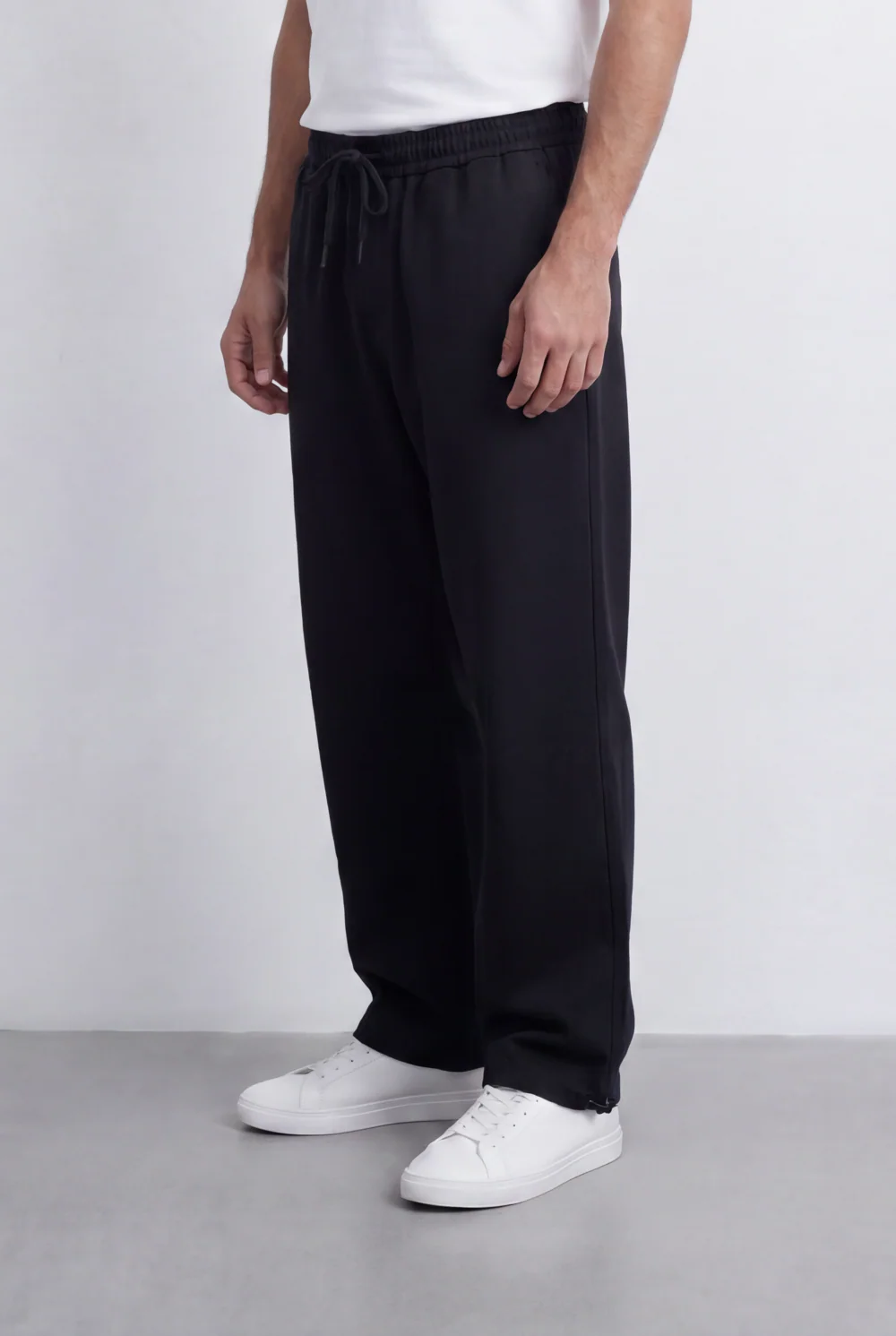 Men’s Tomato Store Relaxed Sweatpants Elastic Waistband Contrast Draw Cord Wide Leg - Image 4