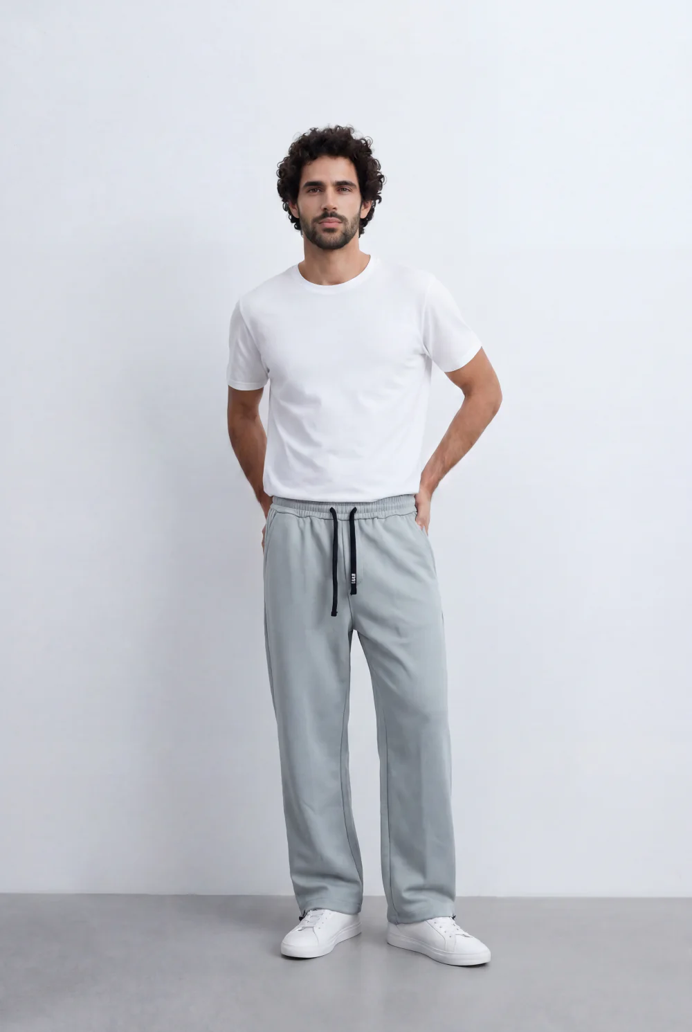 Men’s Tomato Store Relaxed Sweatpants Elastic Waistband Contrast Draw Cord Wide Leg - Image 7