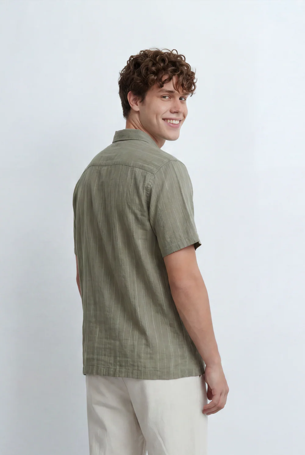 Men’s Tomato Store Resort Shirt Tonal Vertical Stripe Texture Open Collar Design Regular Fit - Image 6