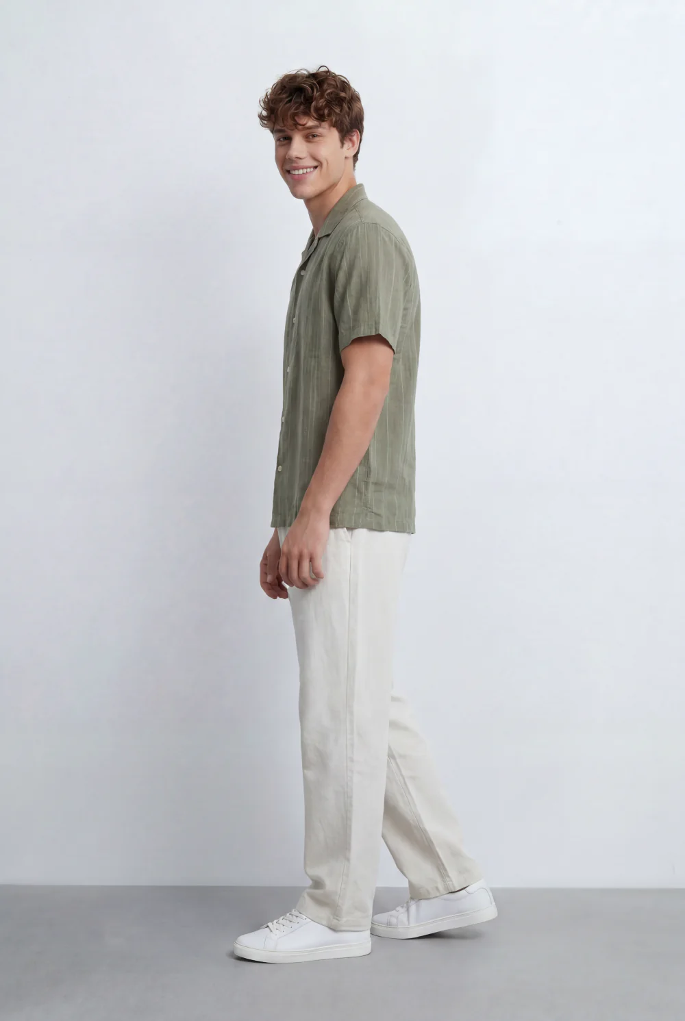 Men’s Tomato Store Resort Shirt Tonal Vertical Stripe Texture Open Collar Design Regular Fit - Image 8