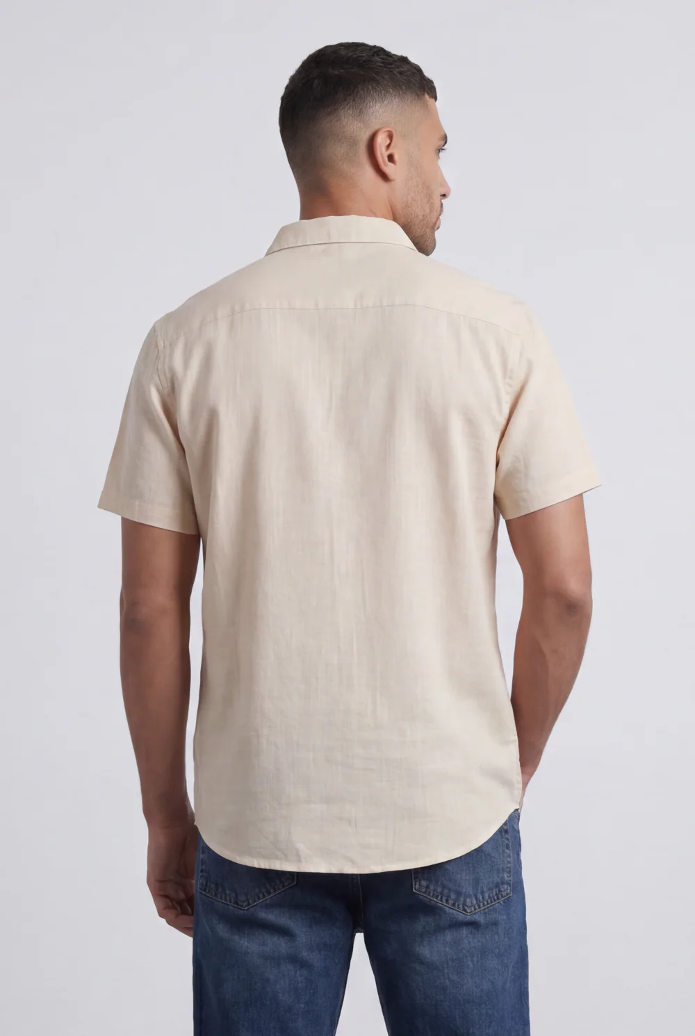 Men’s Tomato Store Shirt With Button Down Collar Short Sleeves Front Placket Texture Curved Hem Regular Fit - Image 2