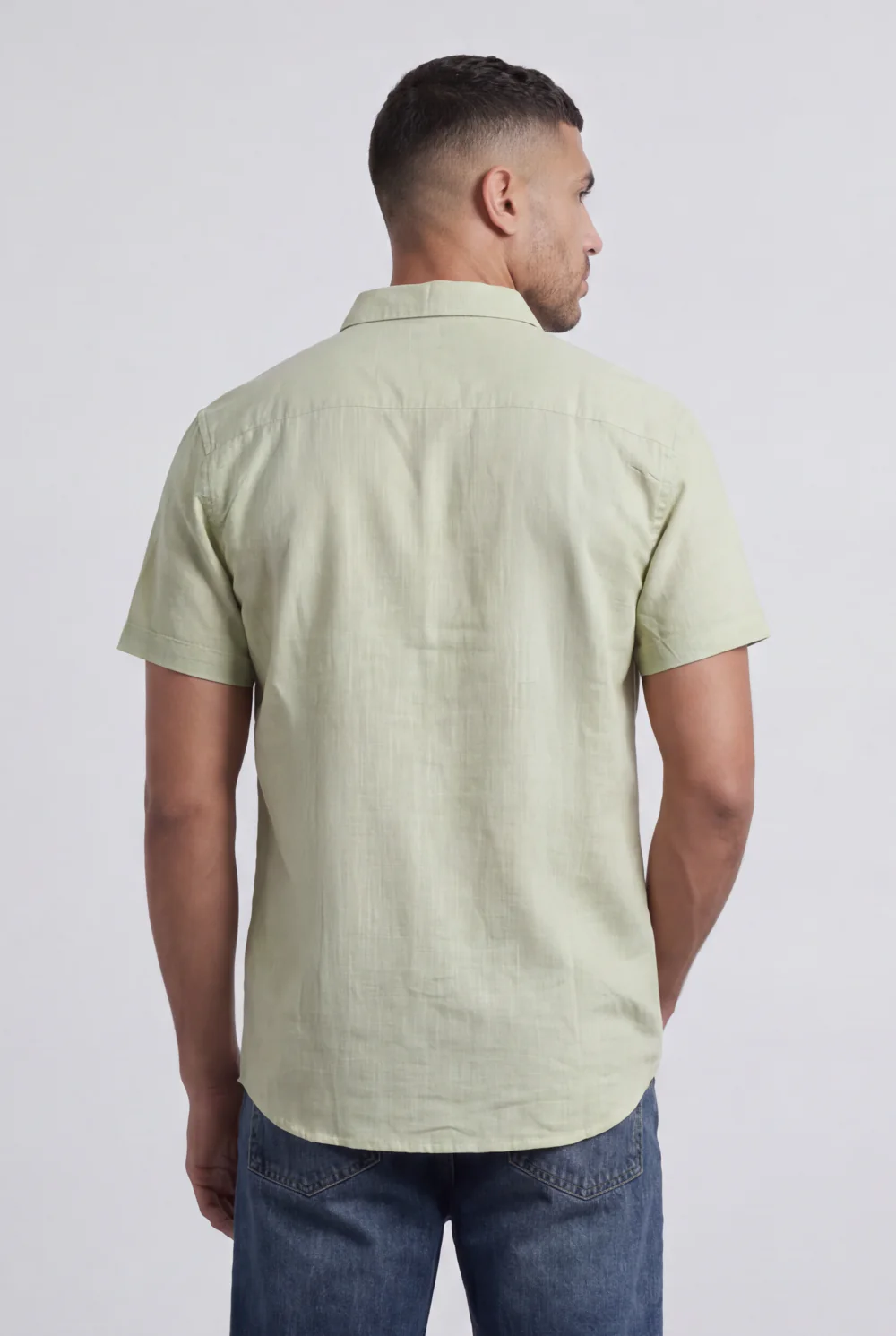 Men’s Tomato Store Shirt With Button Down Collar Short Sleeves Front Placket Texture Curved Hem Regular Fit - Image 6