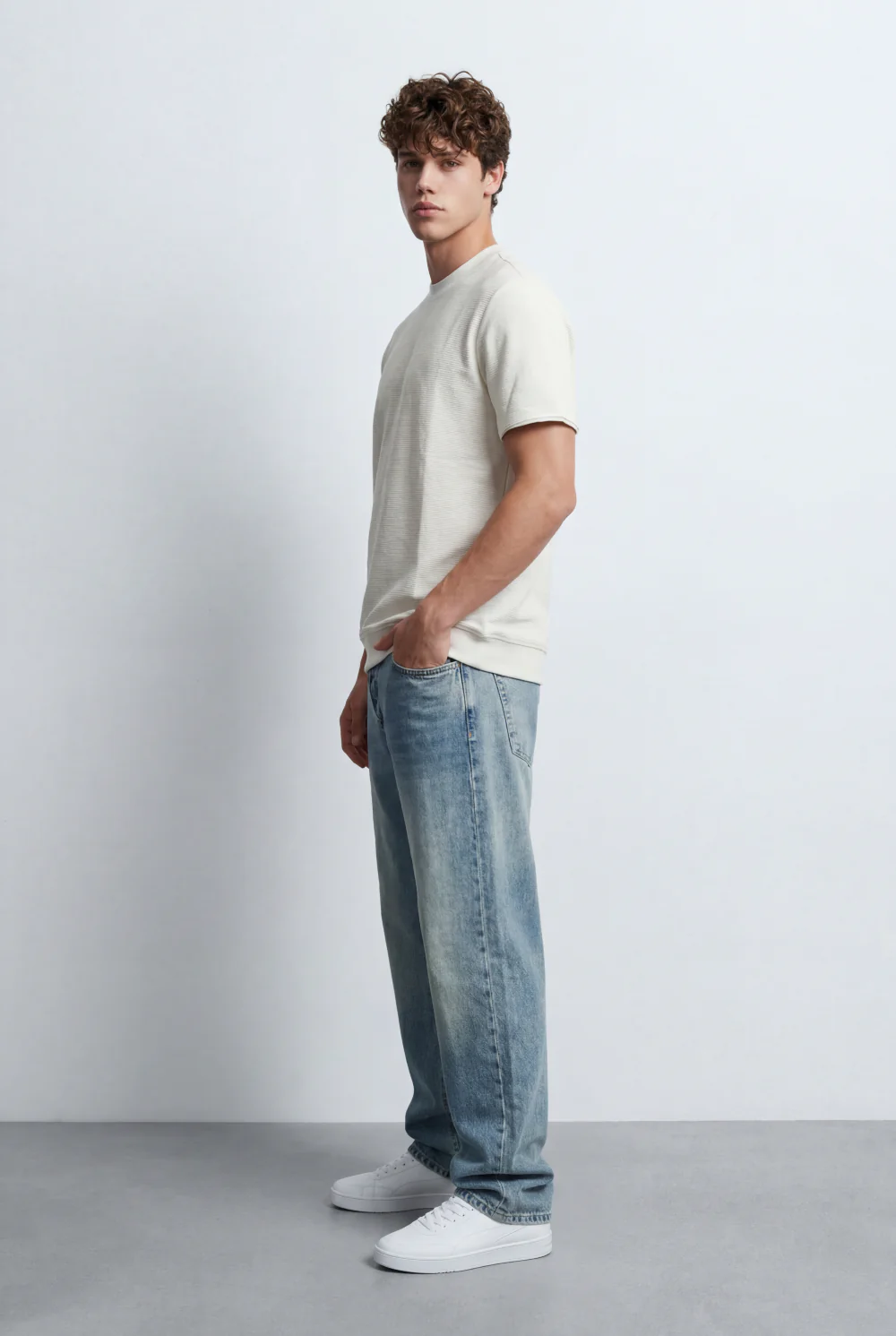 Men’s Tomato Store Short Sleeves Textured Knit Crew Neck Regular Fit T-Shirt - Image 11