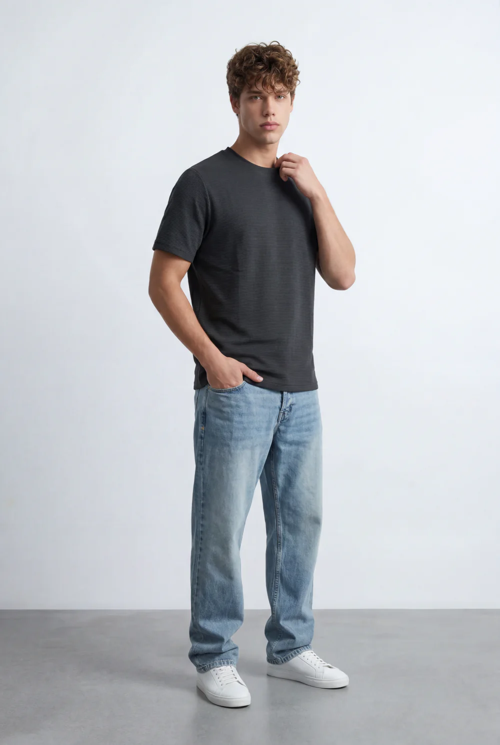 Men’s Tomato Store Slim Fit Textured Micro Rib Tailored Breathable Fabric Everyday Premium Basic T-Shirt - Image 4