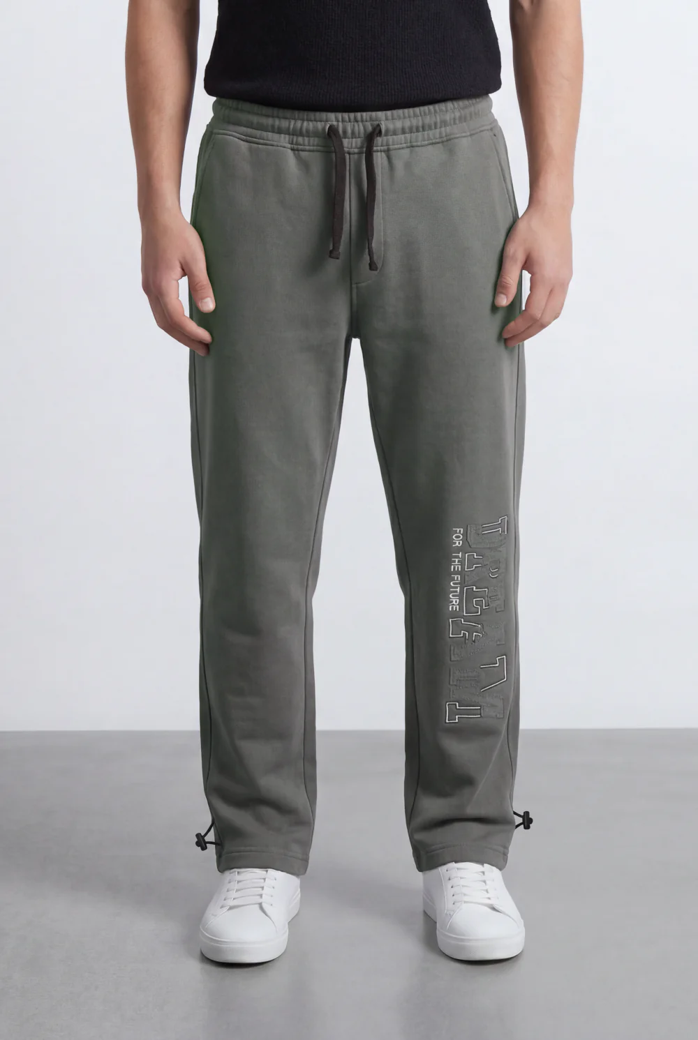Men’s Tomato Store Street Sweatpants Embossed Side Logo Clean Look Elastic Oversize Side Pockets Zip Detail - Image 21