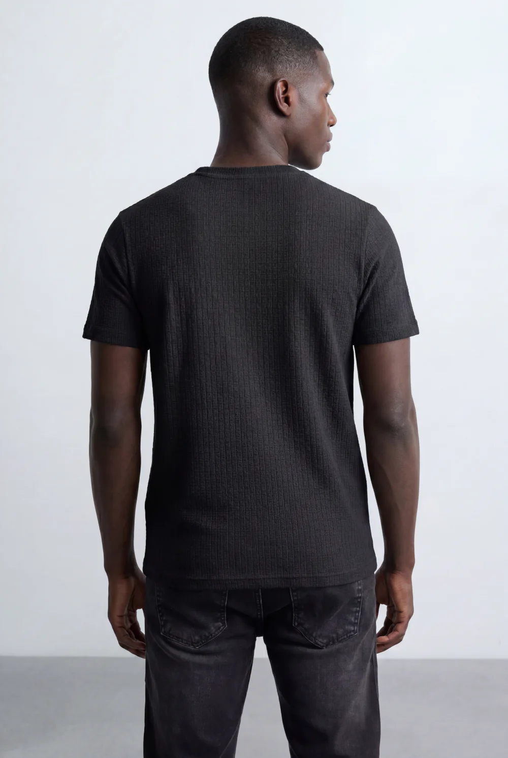 Men’s Tomato Store Structured Knit T-Shirt Grid Texture Surface Slim Fit - Image 2