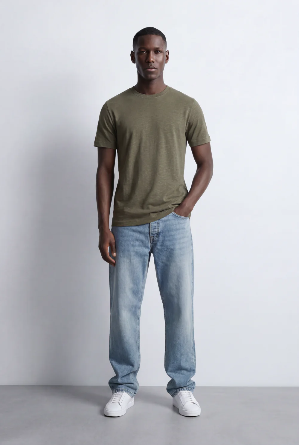 Men’s Tomato Store Texture T-Shirt Subtle Grain Surface Jacquard Knit Slim Fit - Image 3