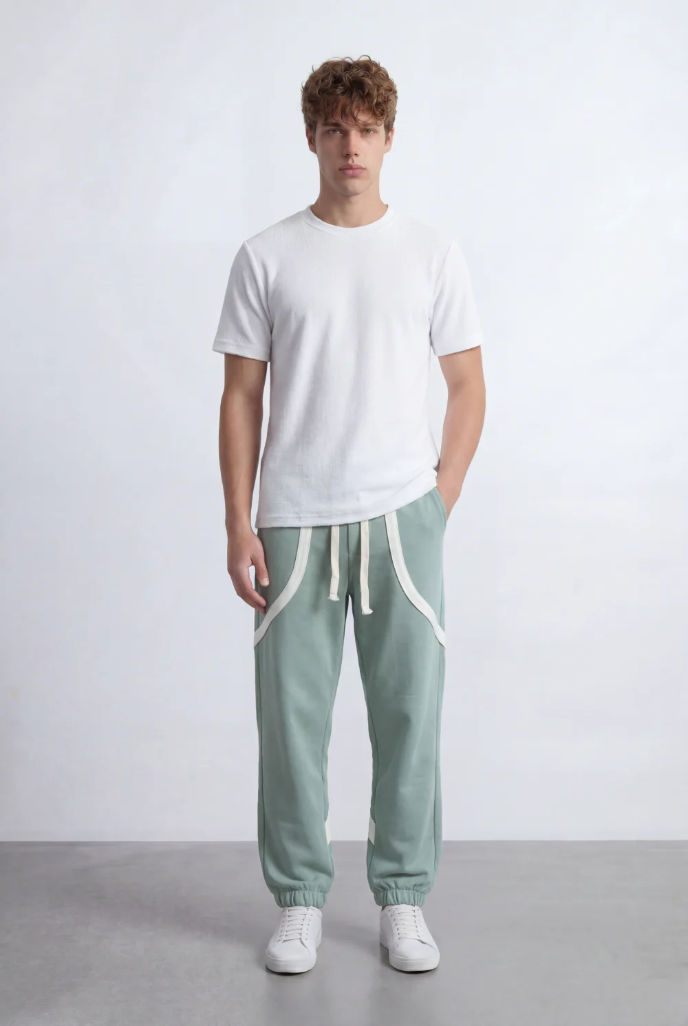 Men’s Tomato Store Utility Jogger Contrast Panel Seam Detail Tapered Leg Cuffed Hem Oversize Sweatpants - Image 11