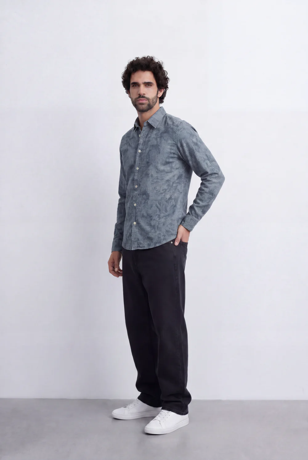 Men’s Tomato Store Washed Chambray Jeans Shirt Soft Fade Texture Finish Clean Tailored Slim Fit - Image 8