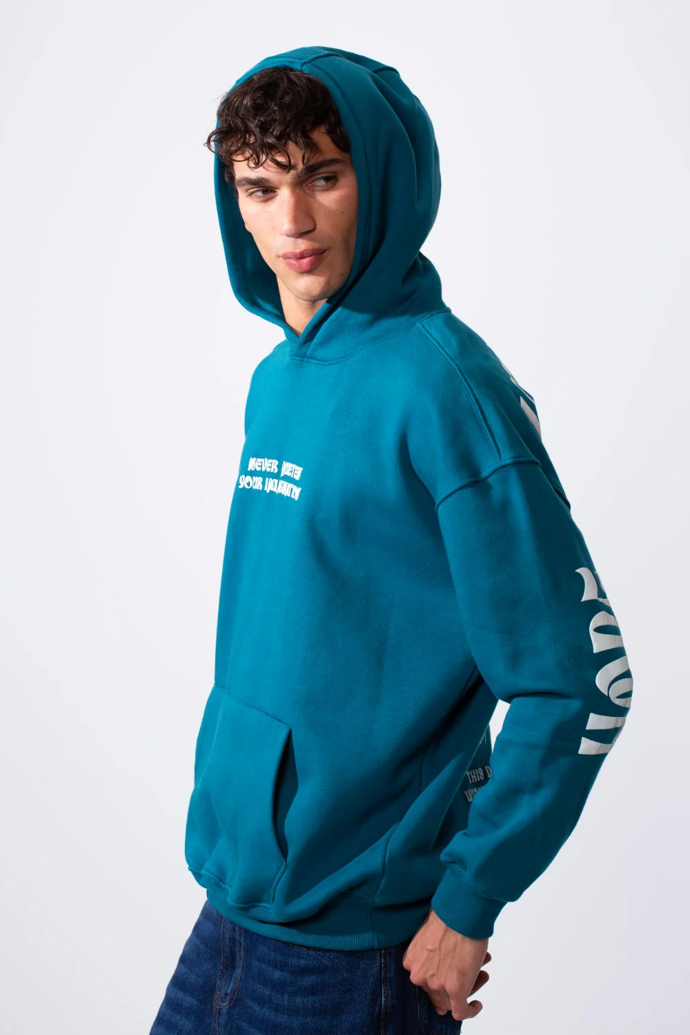 Men's Artistic Back Graphic Print Regular Fit Hood Sweatshirt - Image 8