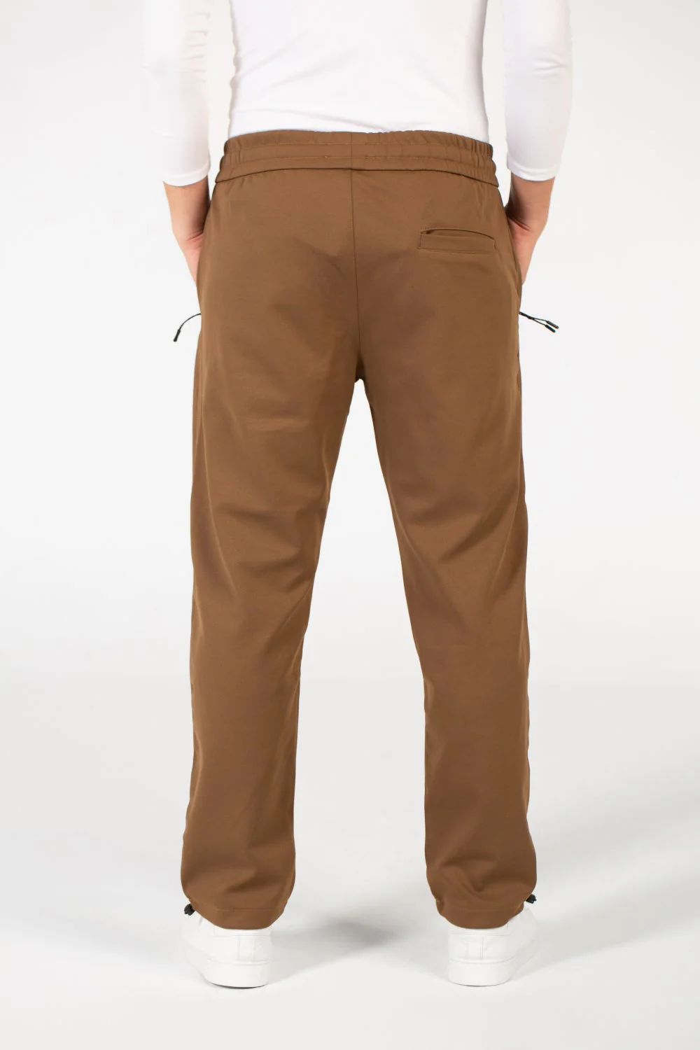 Men's Back Pocket Basic Sweatpants - Image 10