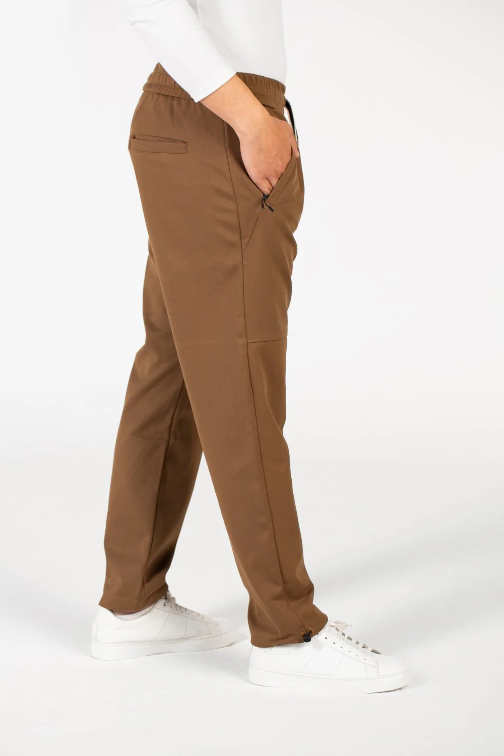 Men's Back Pocket Basic Sweatpants - Image 11