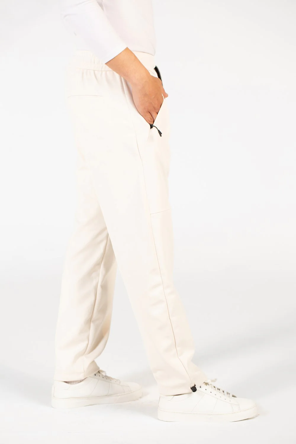Men's Back Pocket Basic Sweatpants - Image 15