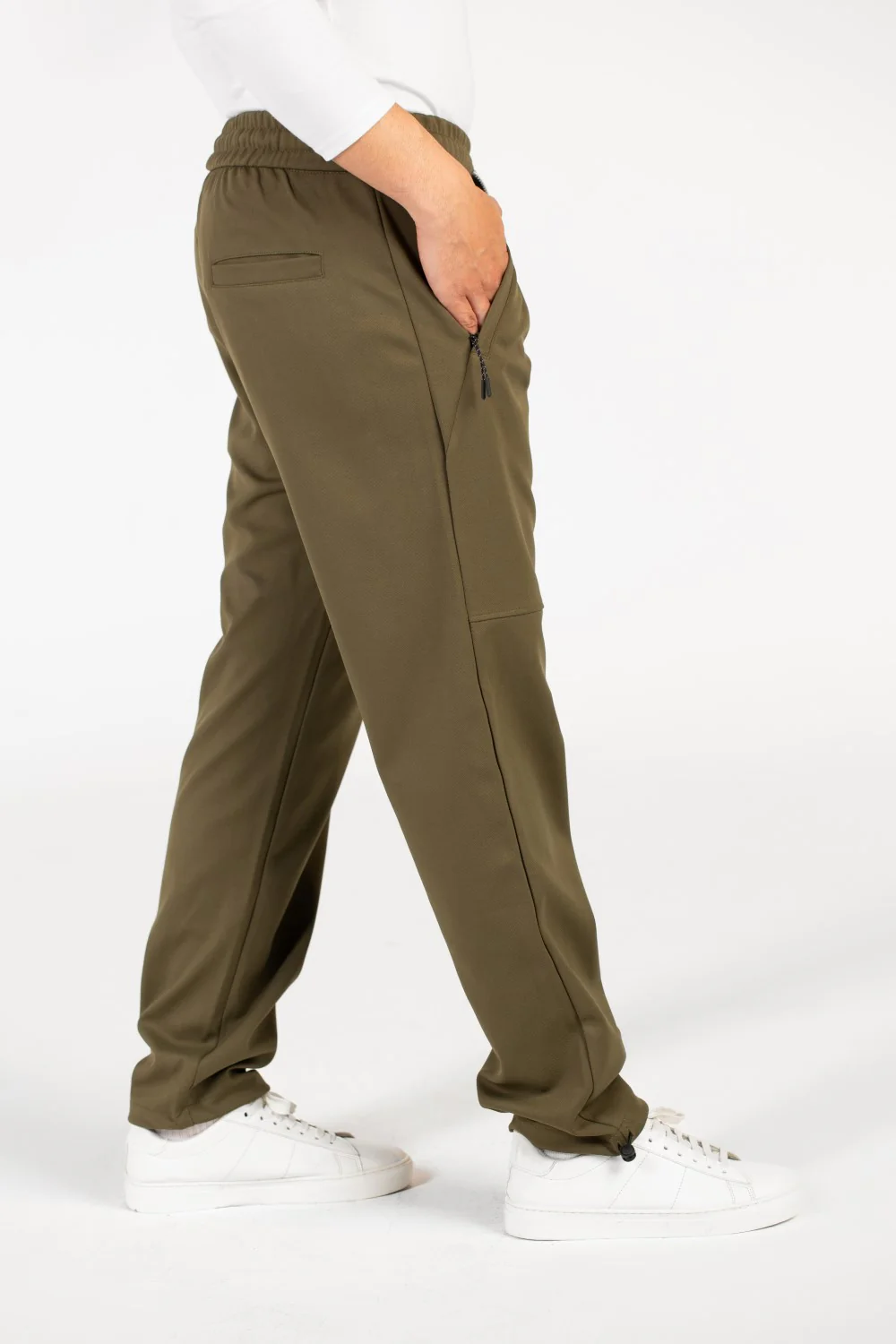 Men's Back Pocket Basic Sweatpants - Image 23