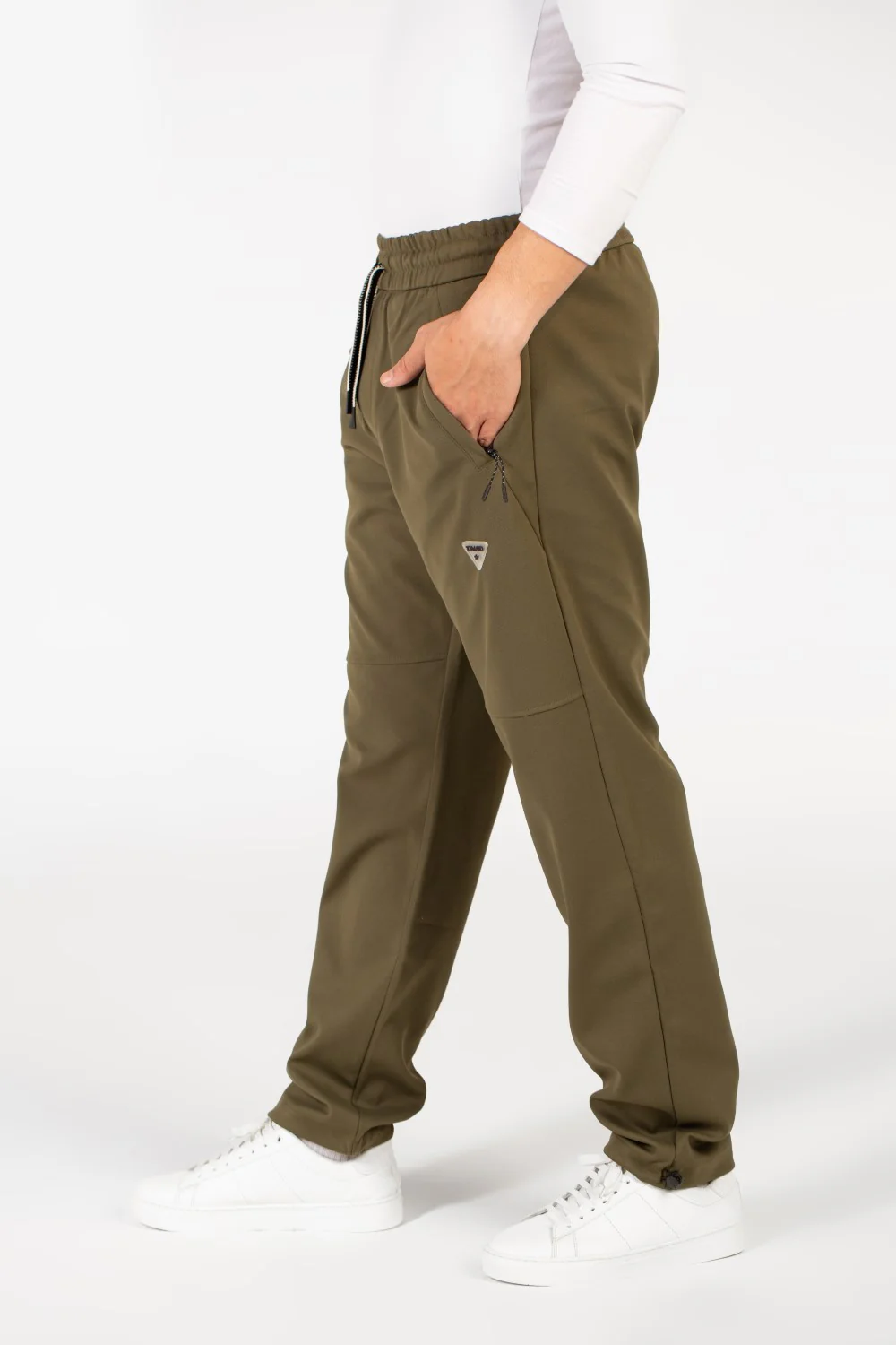 Men's Back Pocket Basic Sweatpants - Image 24