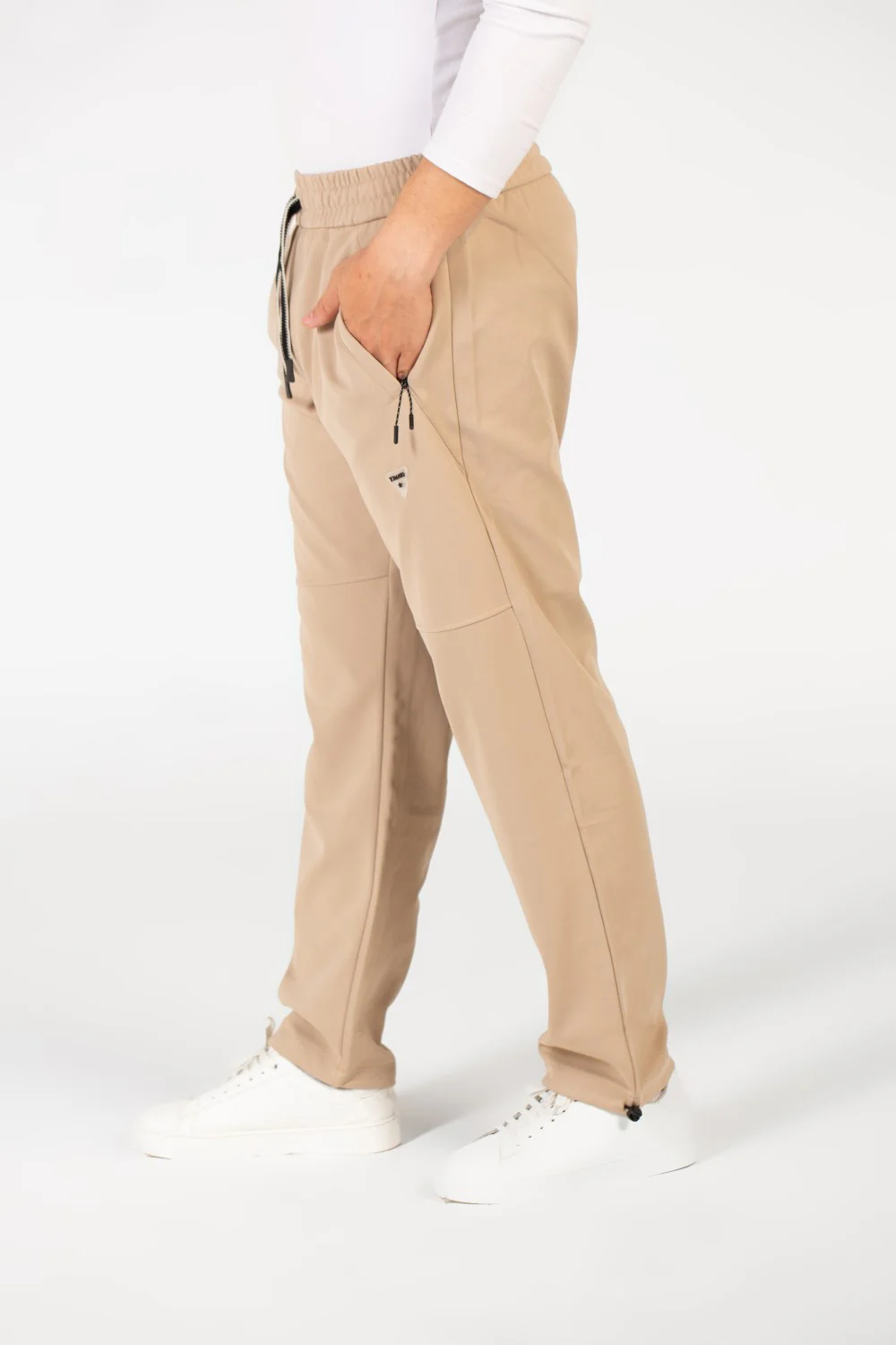 Men's Back Pocket Basic Sweatpants - Image 4
